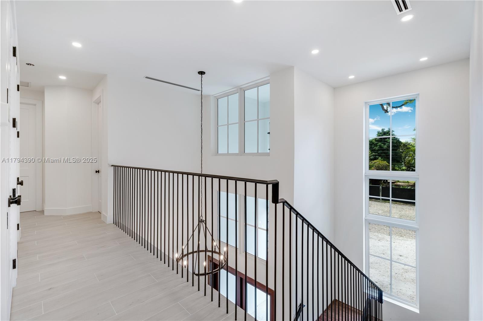 WEST LARKIN PARK - Residential