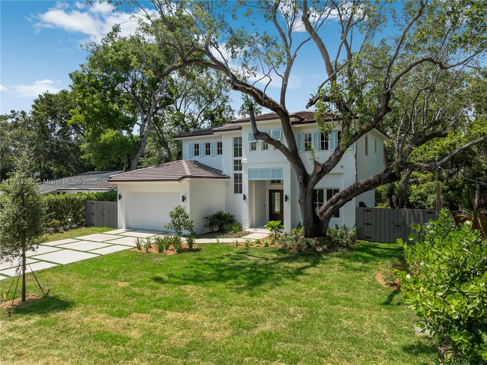 6747 SW 77th Ter