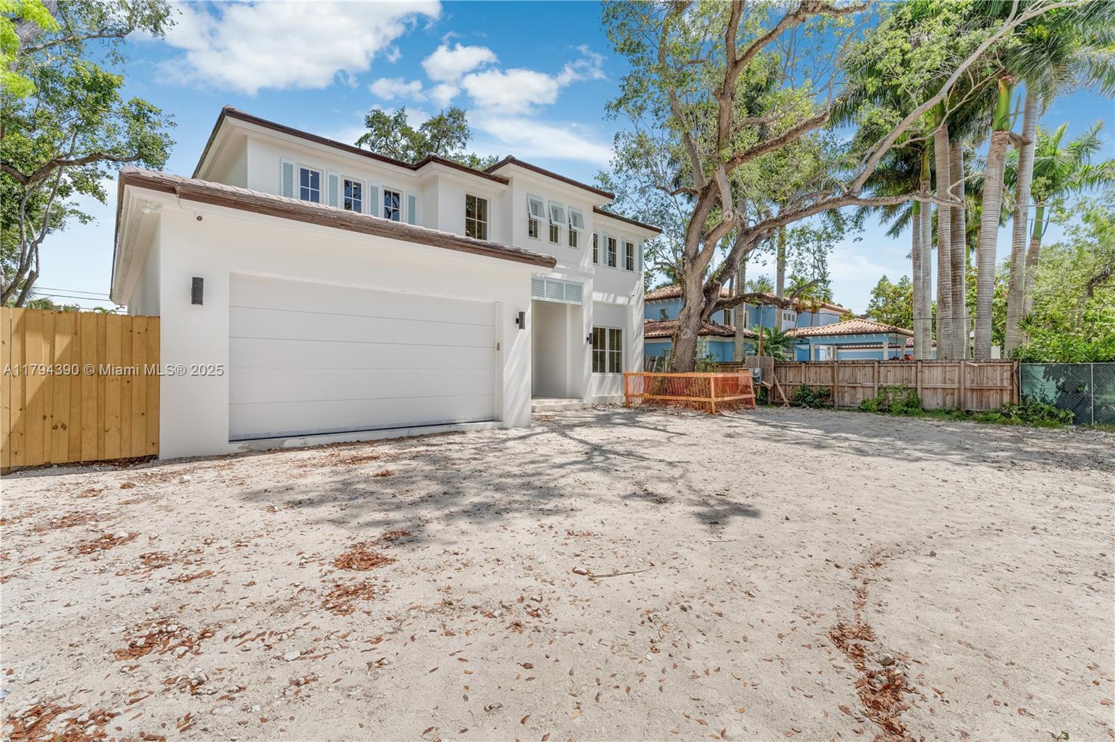 6747 SW 77th Ter