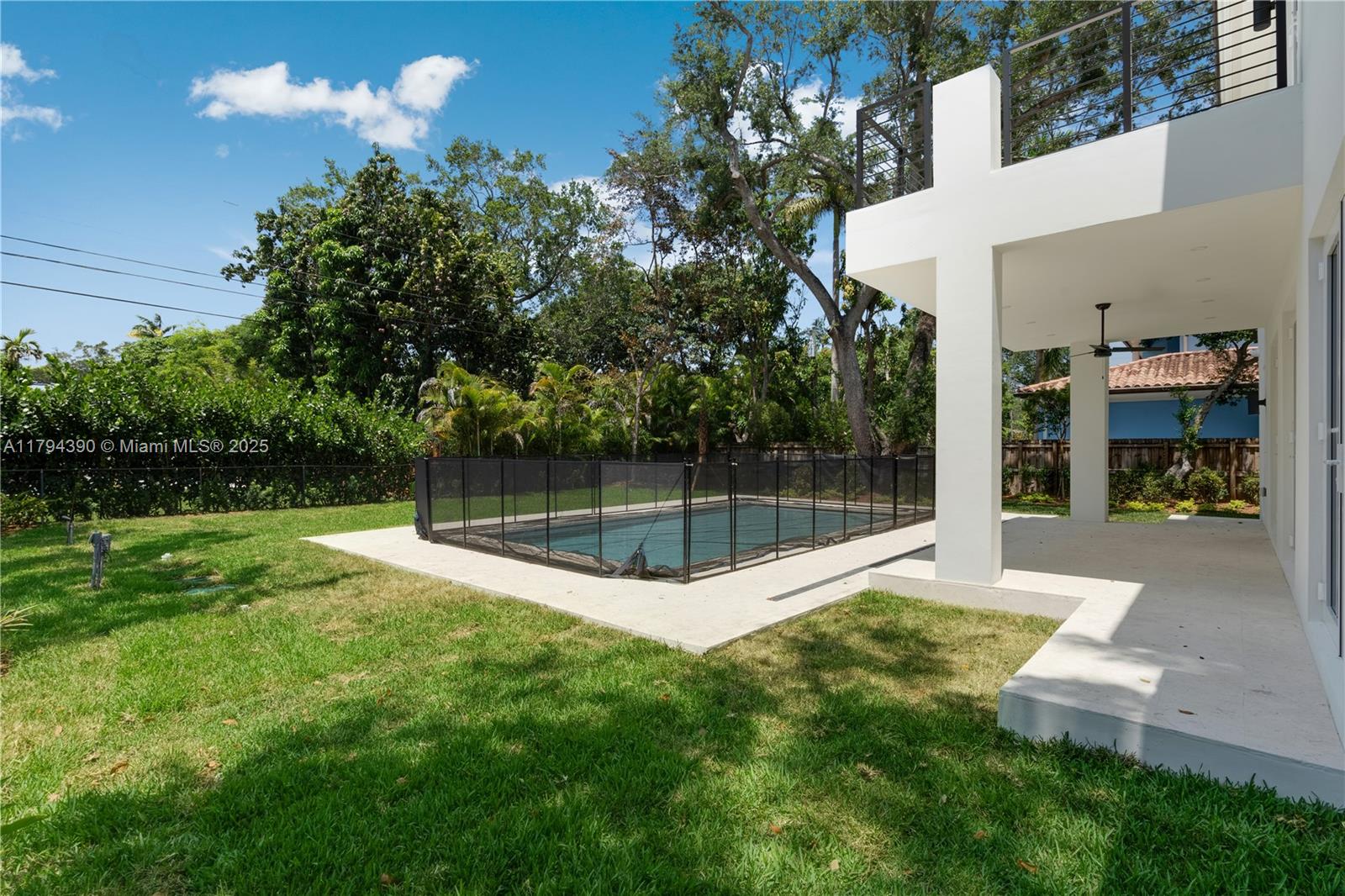 WEST LARKIN PARK - Residential