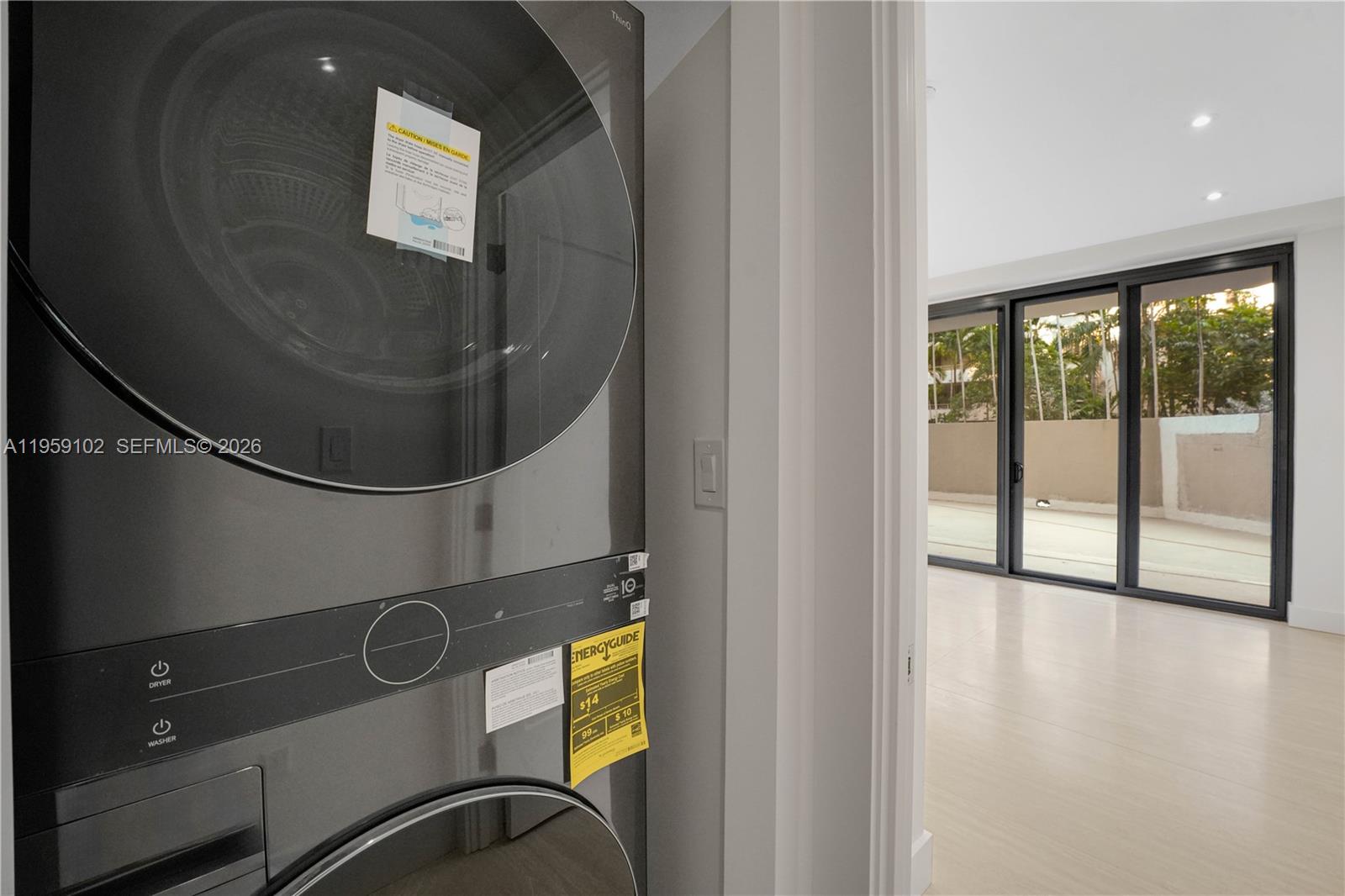 THE EMERALDBAY @ KEY COLO - Residential