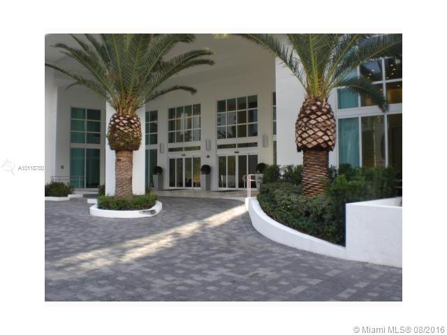 THE PLAZA 901 BRICKELL CO - Residential Lease