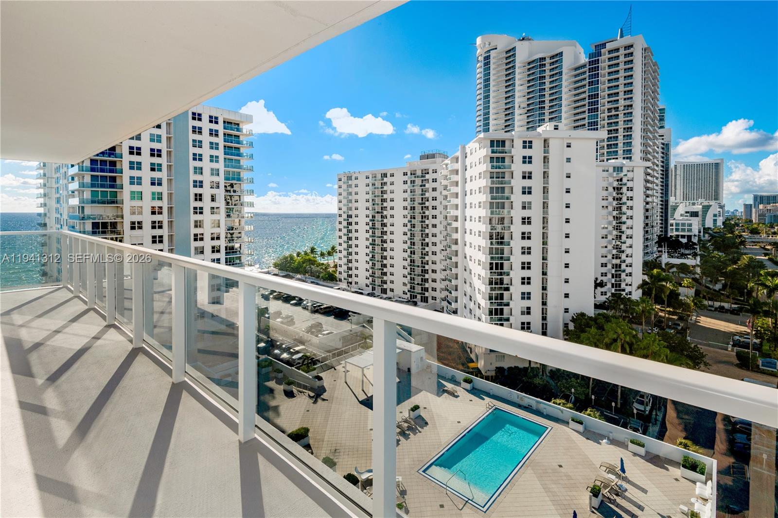 AQUARIUS CONDO - Residential