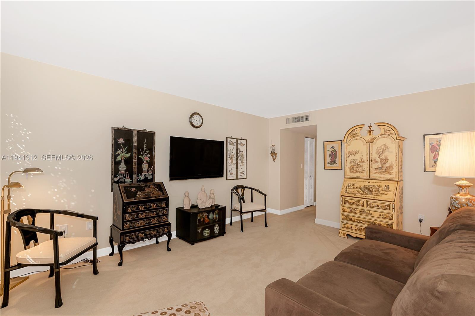 AQUARIUS CONDO - Residential