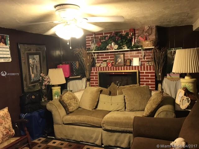 MOFFATVILLE - Residential