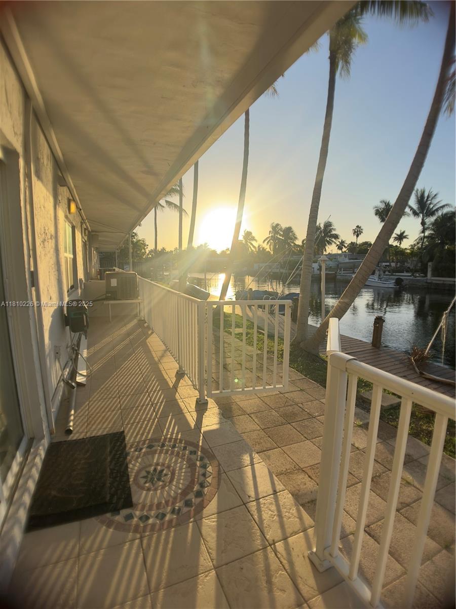 2225 Ne 123rd St 105, North Miami, Miami-Dade County, Florida - 2 Bedrooms  
2 Bathrooms - 