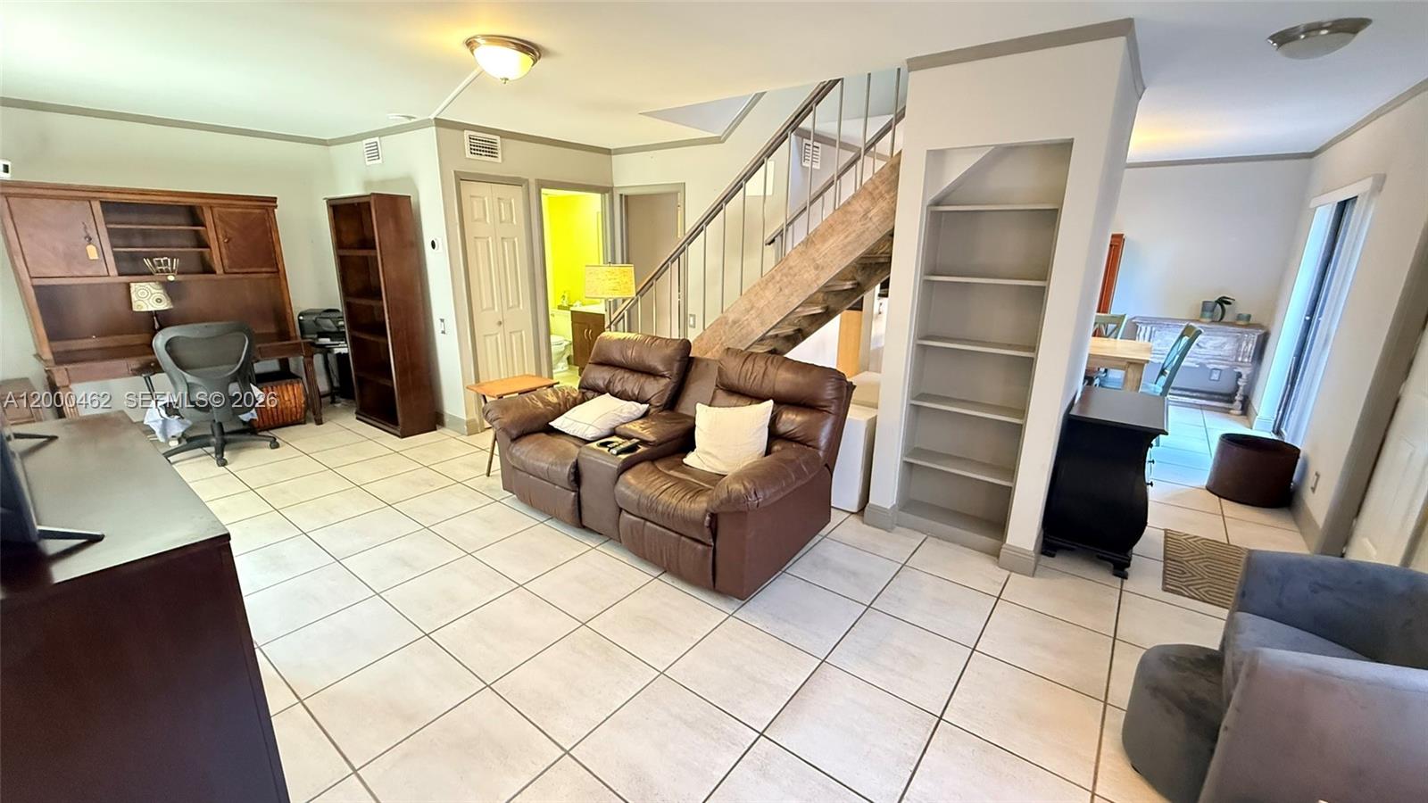 SNAPPER VILLAGE PHASE I S - Residential Lease