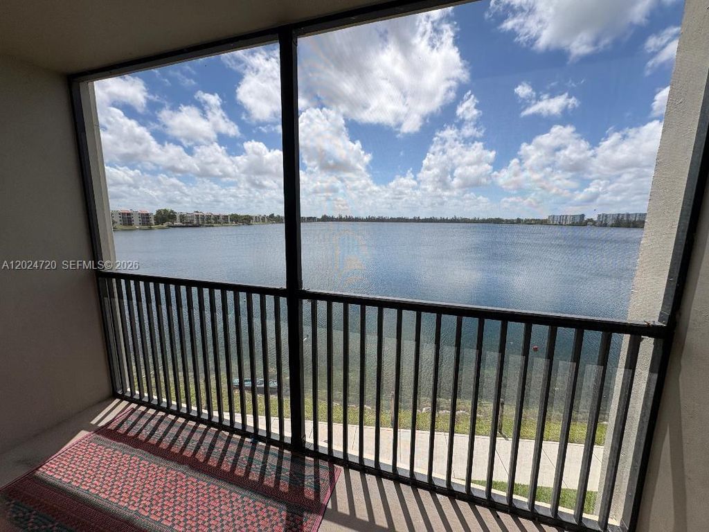 Photo of 111 Lake Emerald Dr #302, Oakland Park, FL 33309 (MLS # A12024720)