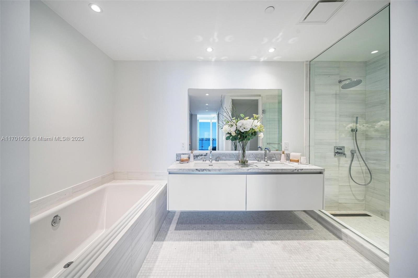 Missoni Baia - Residential