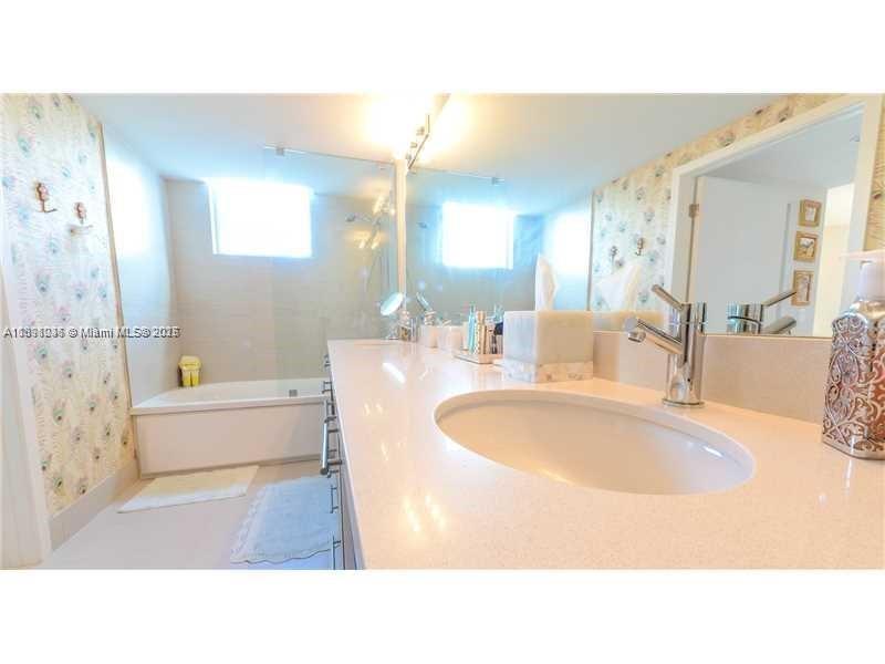 EDEN HOUSE CONDO - Residential