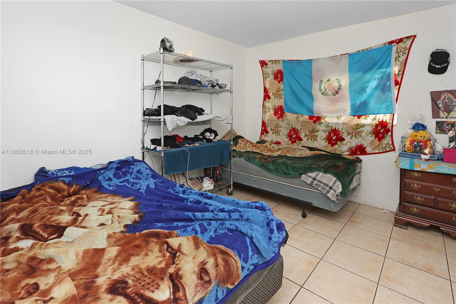 CARROLL VILLA - Residential Income