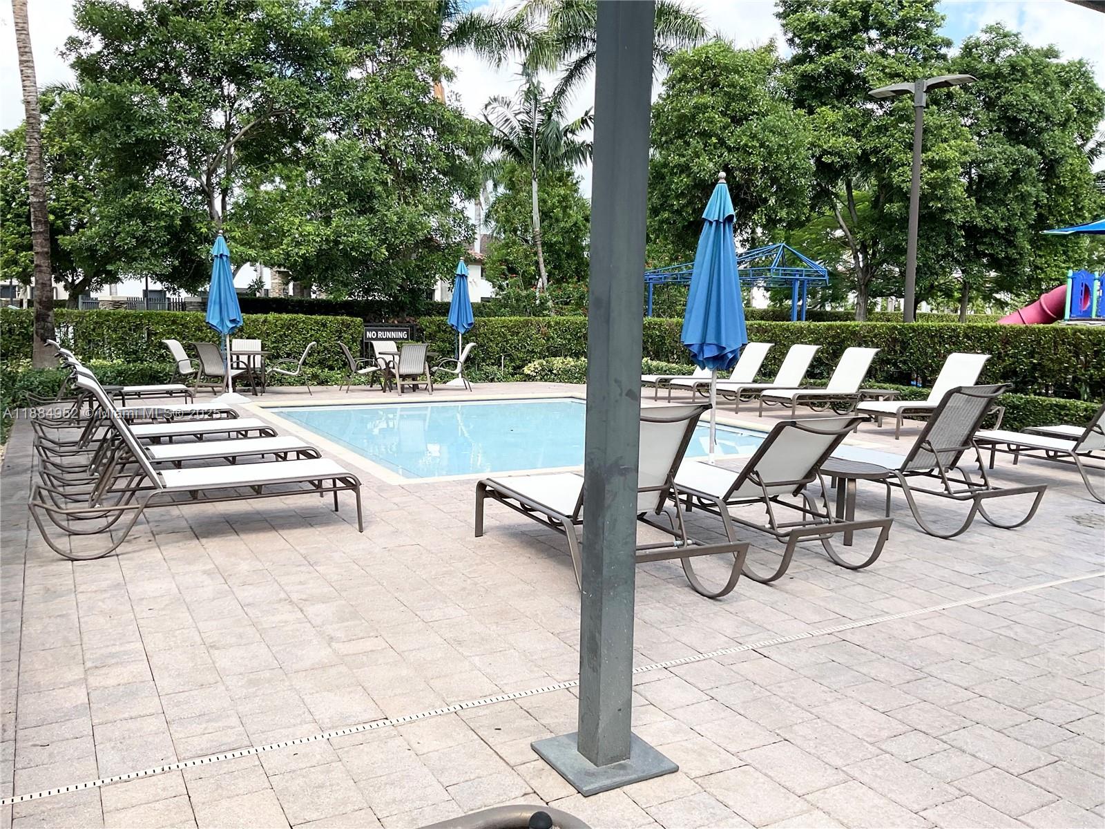 COCO PALM ESTATES - Residential