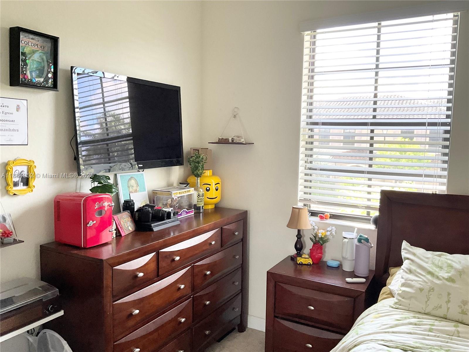 COCO PALM ESTATES - Residential