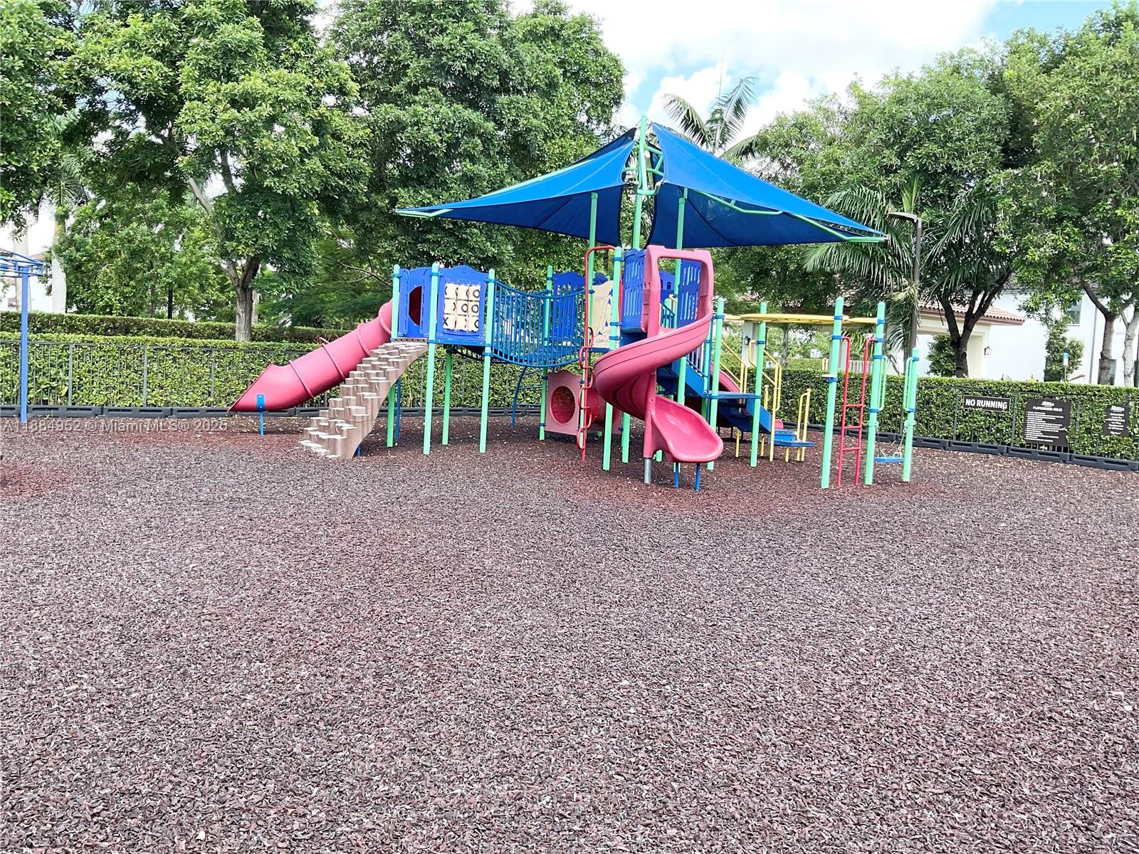 COCO PALM ESTATES - Residential