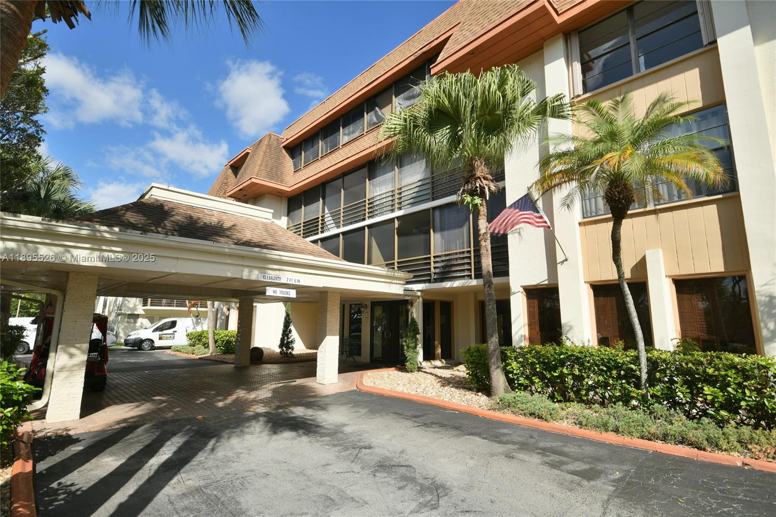 CEDAR GLENN CONDO APTS EA - Residential