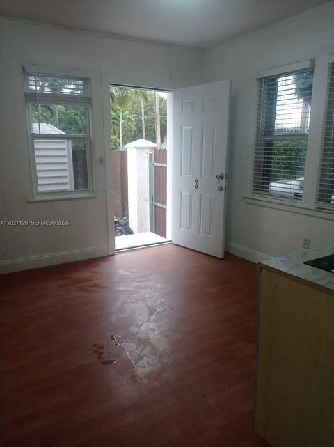 Tiny photo for 435 SW 33rd Ave, Miami, FL 33135 (MLS # A12027120)