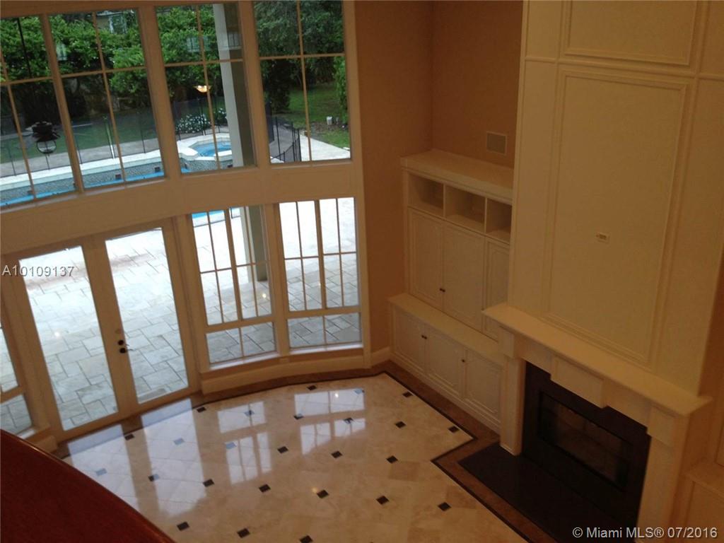 Town & Ranch Estates - Residential Lease