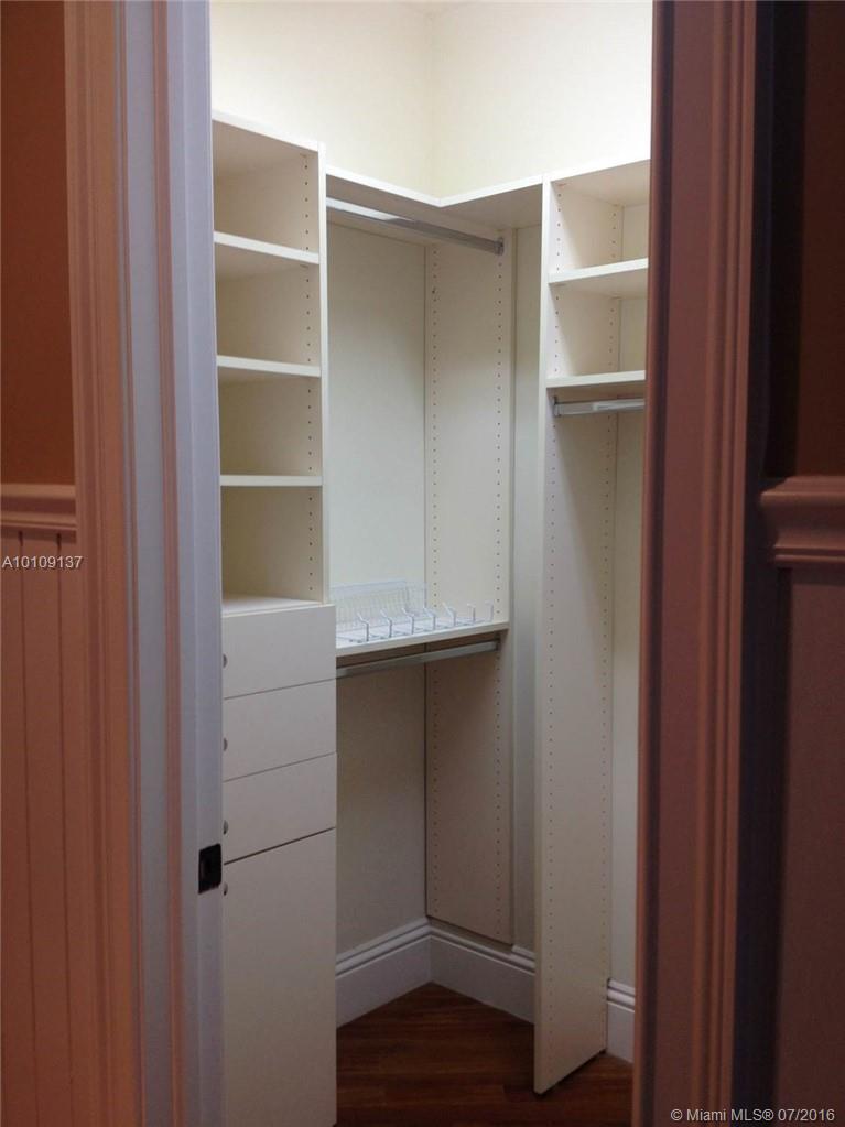 Town & Ranch Estates - Residential Lease