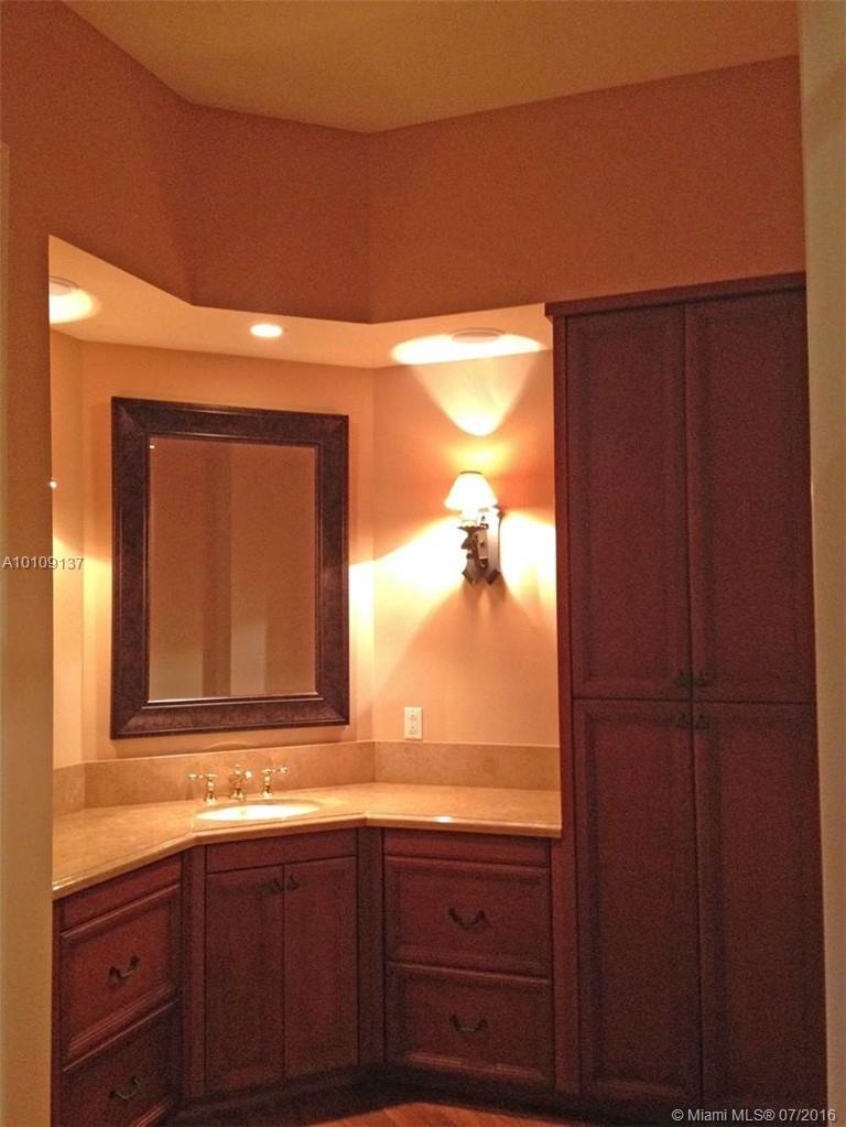 Town & Ranch Estates - Residential Lease