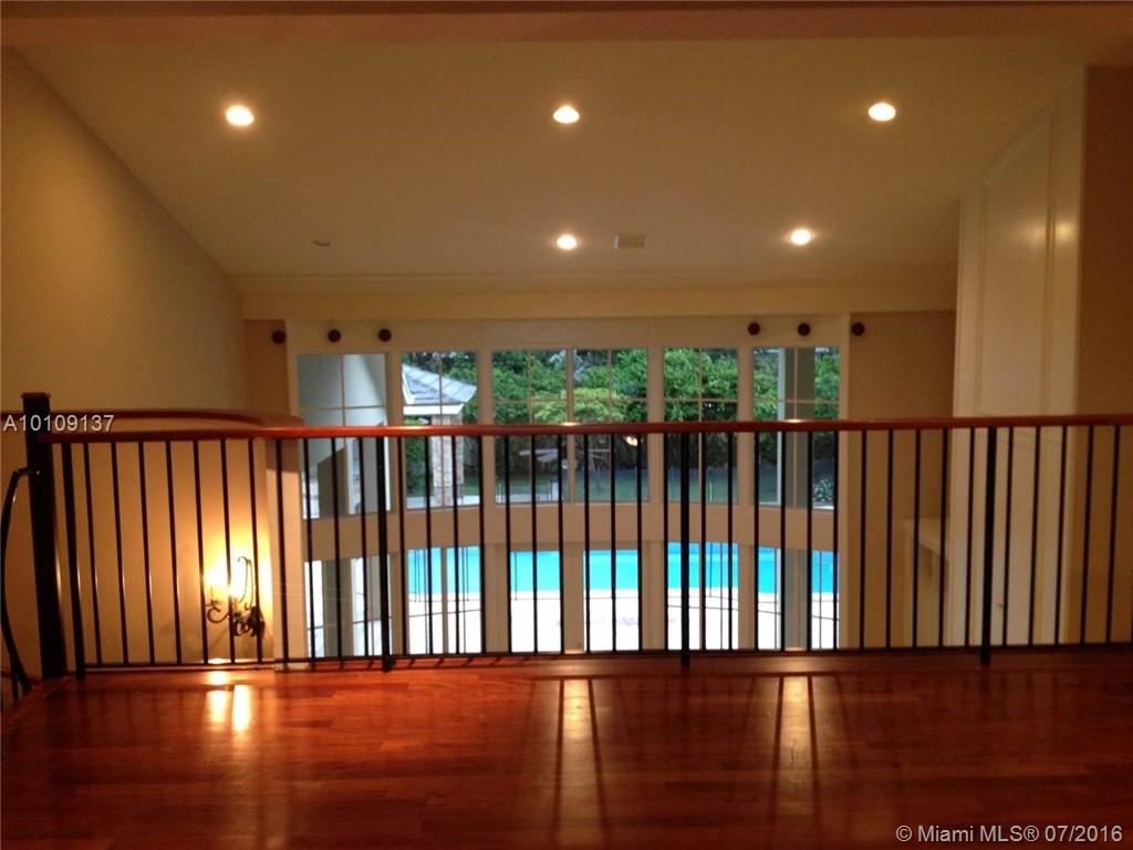 Town & Ranch Estates - Residential Lease