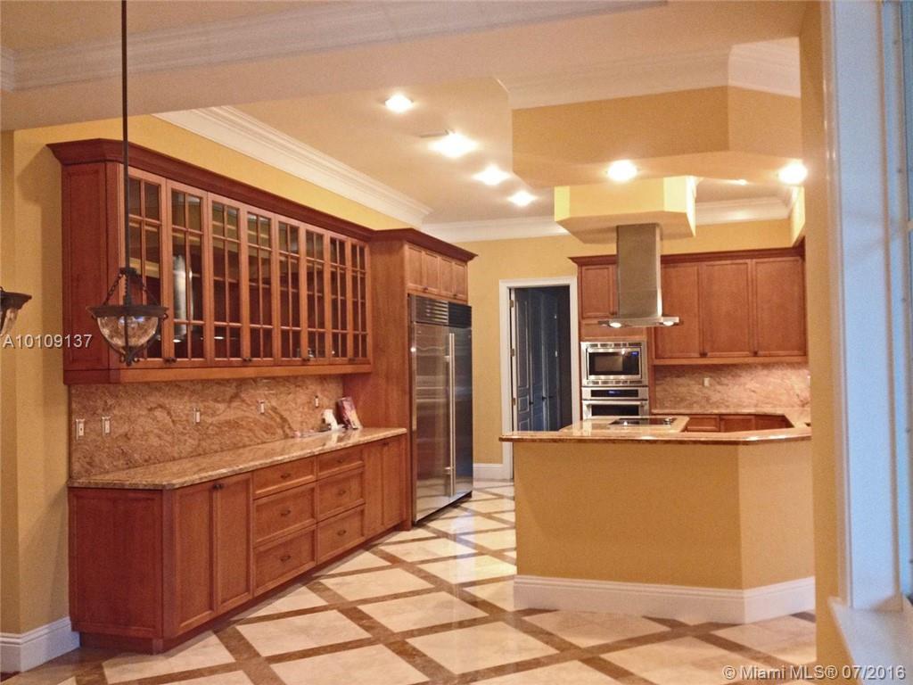 Town & Ranch Estates - Residential Lease