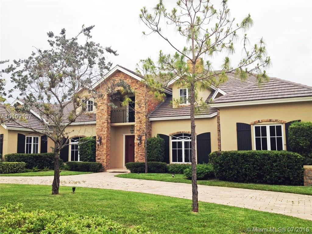 Town & Ranch Estates - Residential Lease