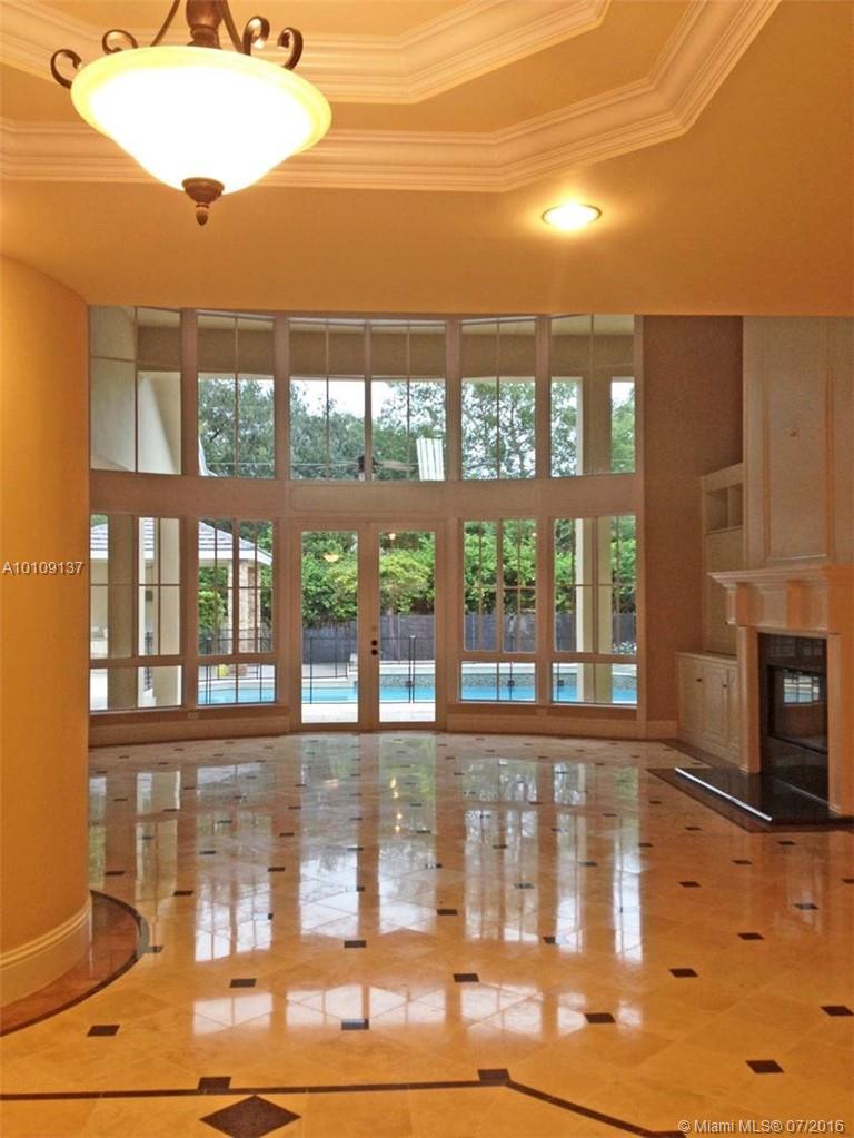 Town & Ranch Estates - Residential Lease