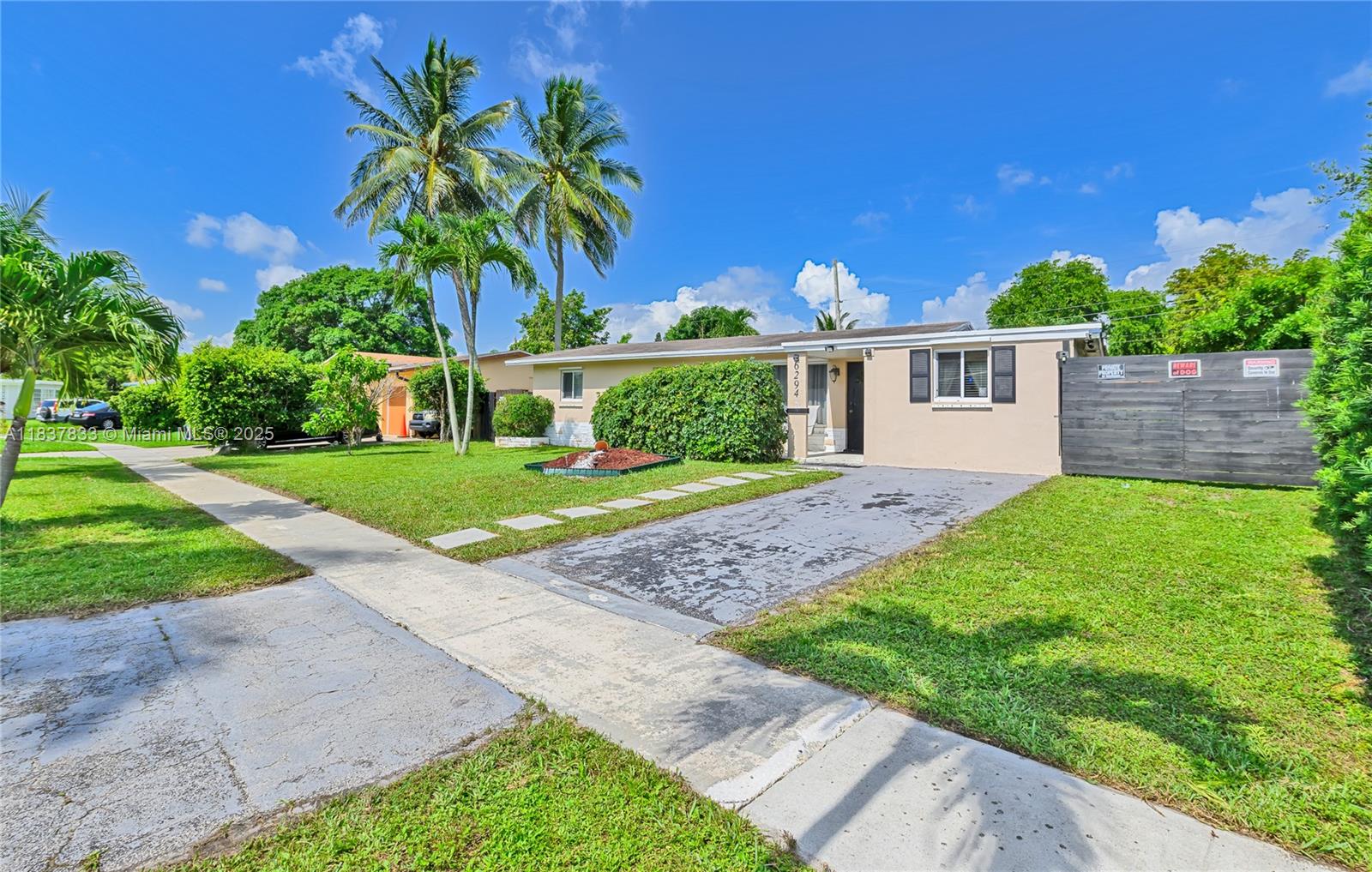 6294 NW 17th St