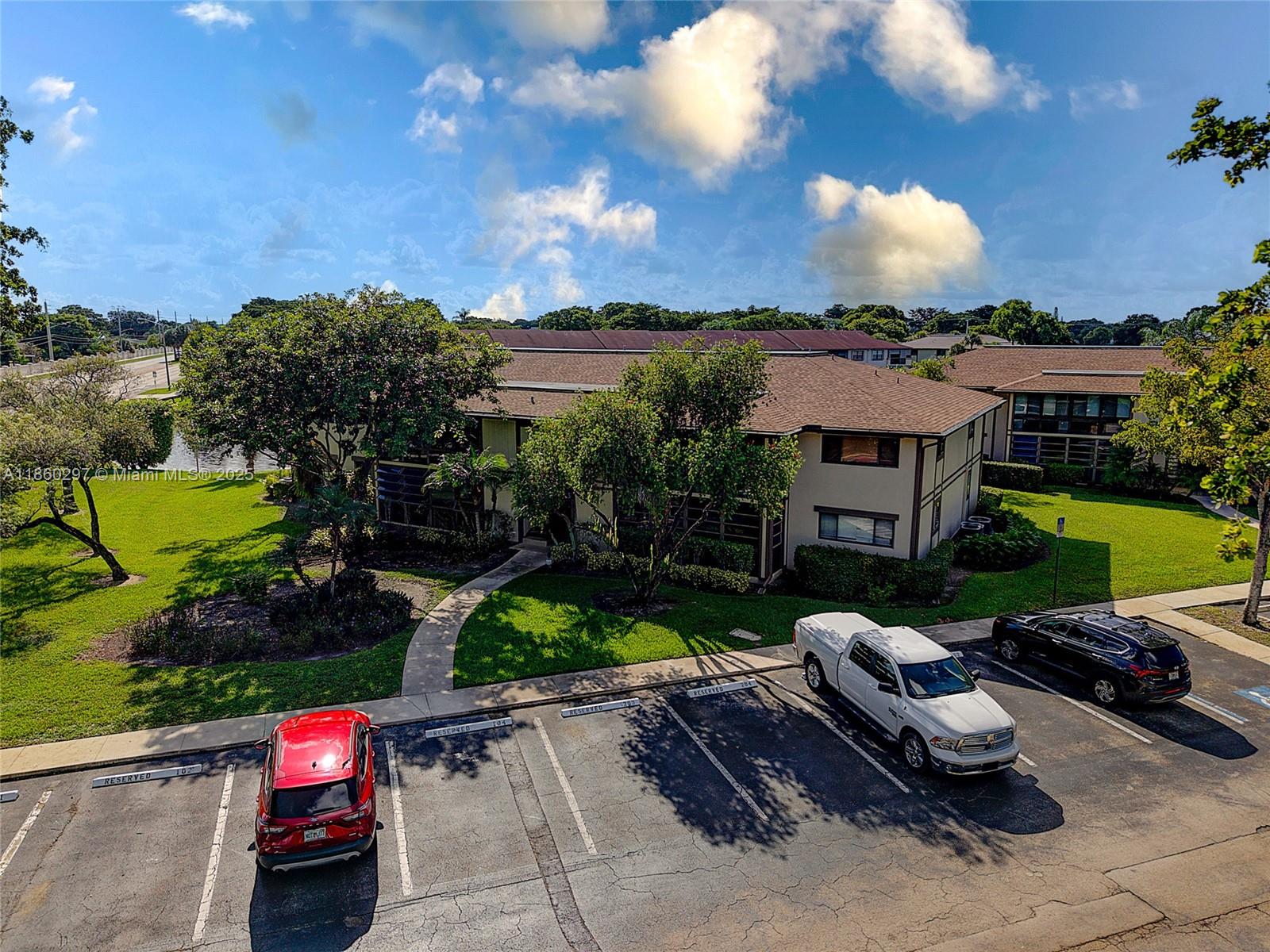 TAMARAC GARDENS CONDOMINI - Residential