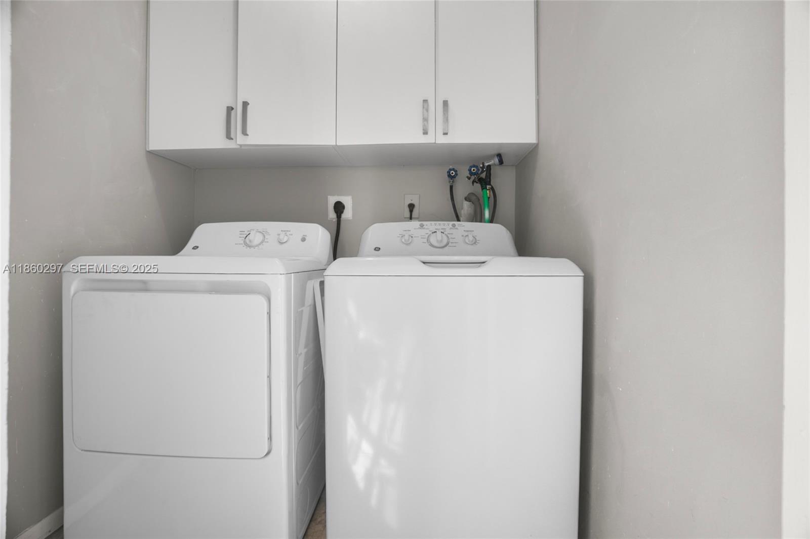 TAMARAC GARDENS CONDOMINI - Residential