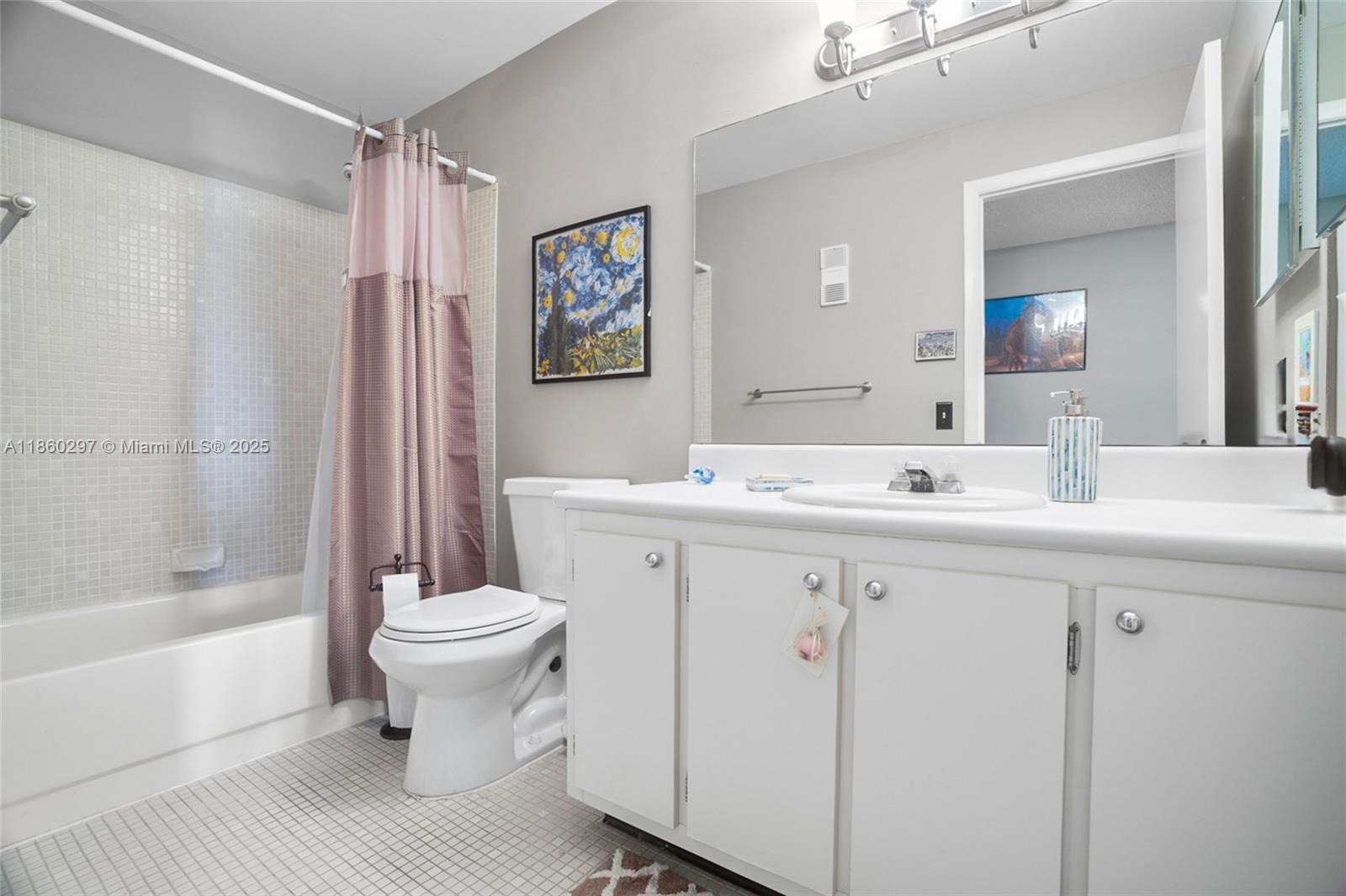 TAMARAC GARDENS CONDOMINI - Residential