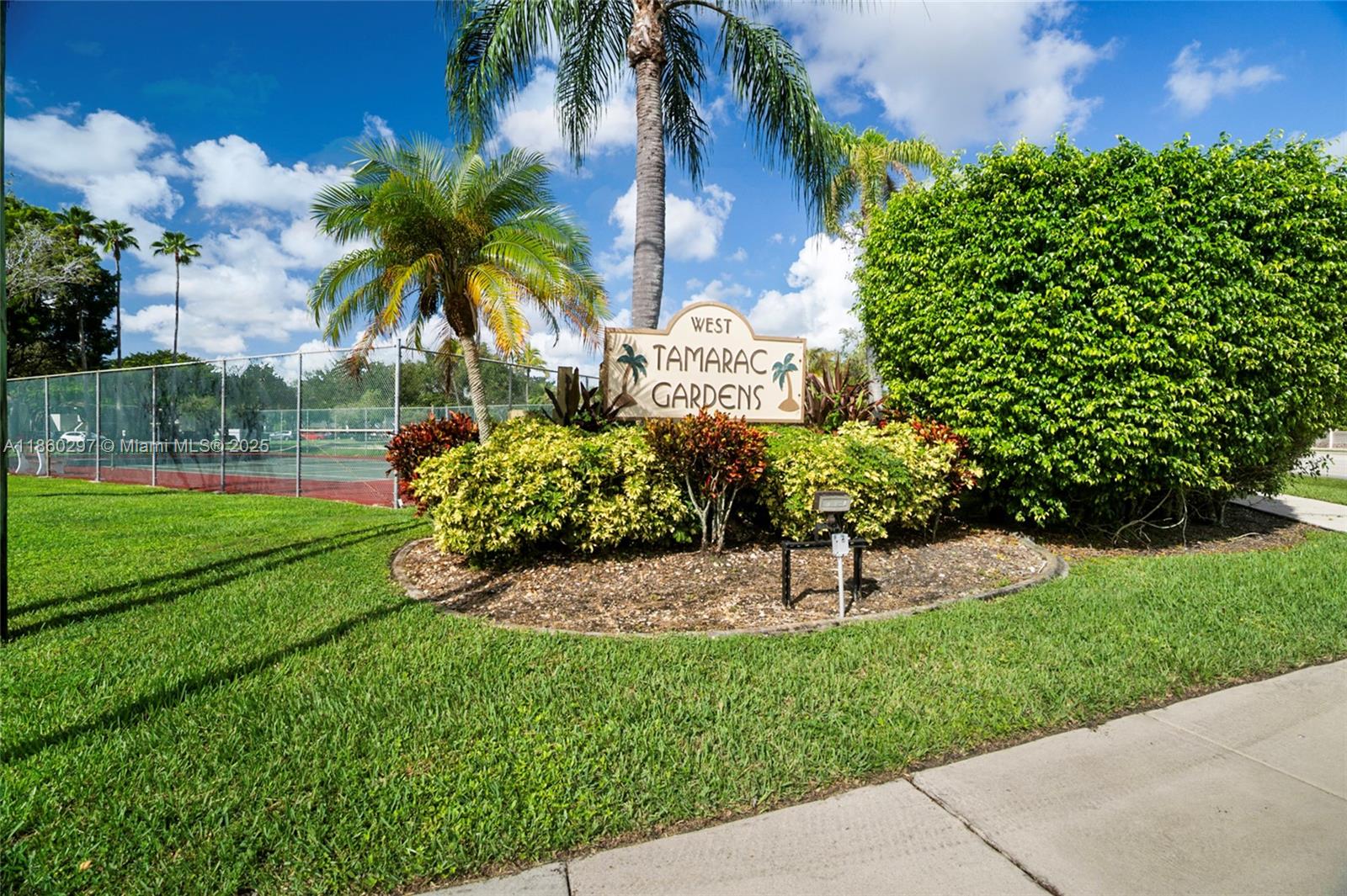 9606 W Mcnab Rd 202