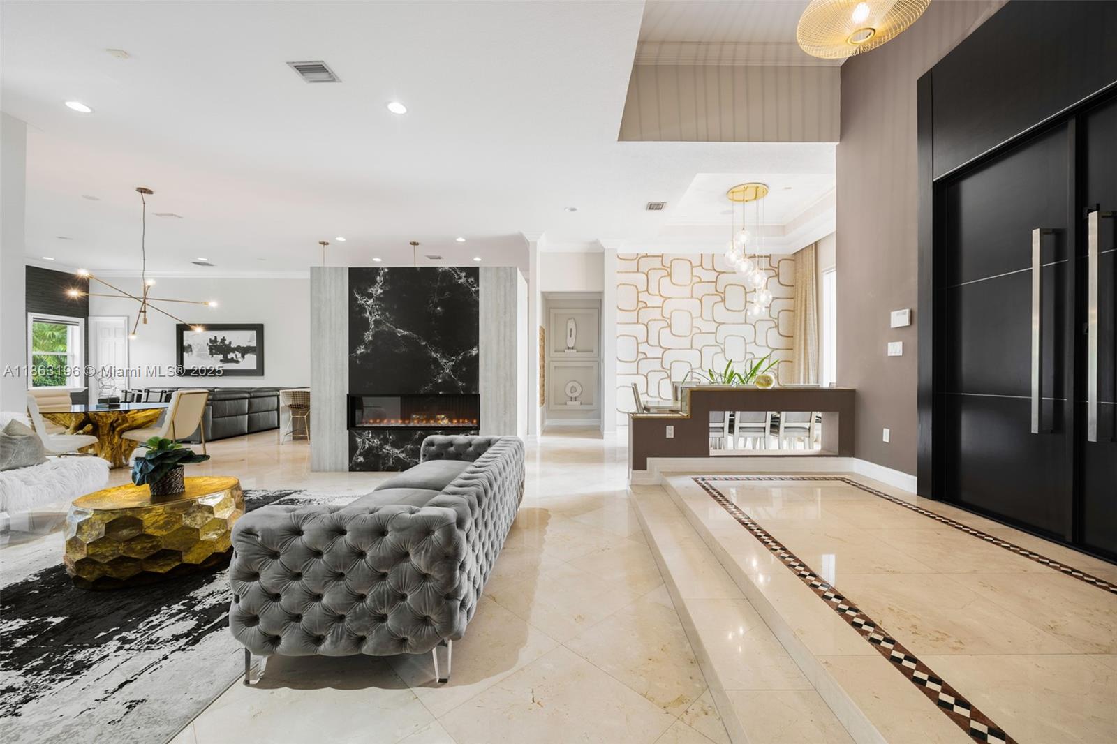 GORDON ESTATES - Residential