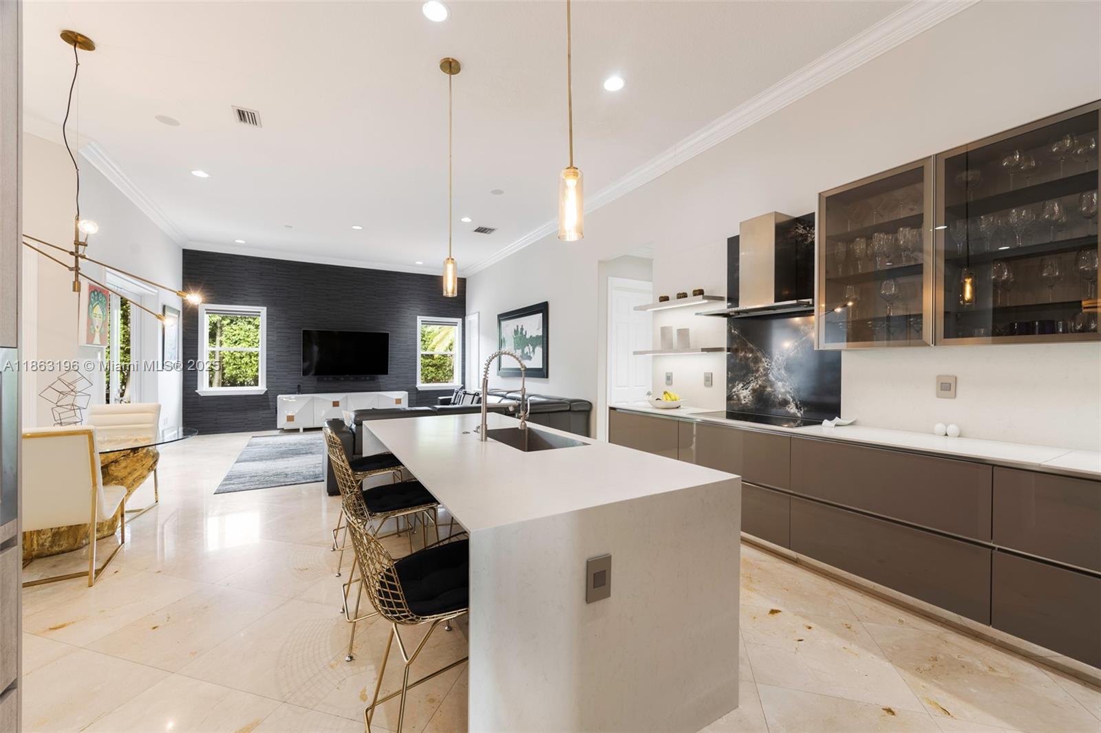 GORDON ESTATES - Residential