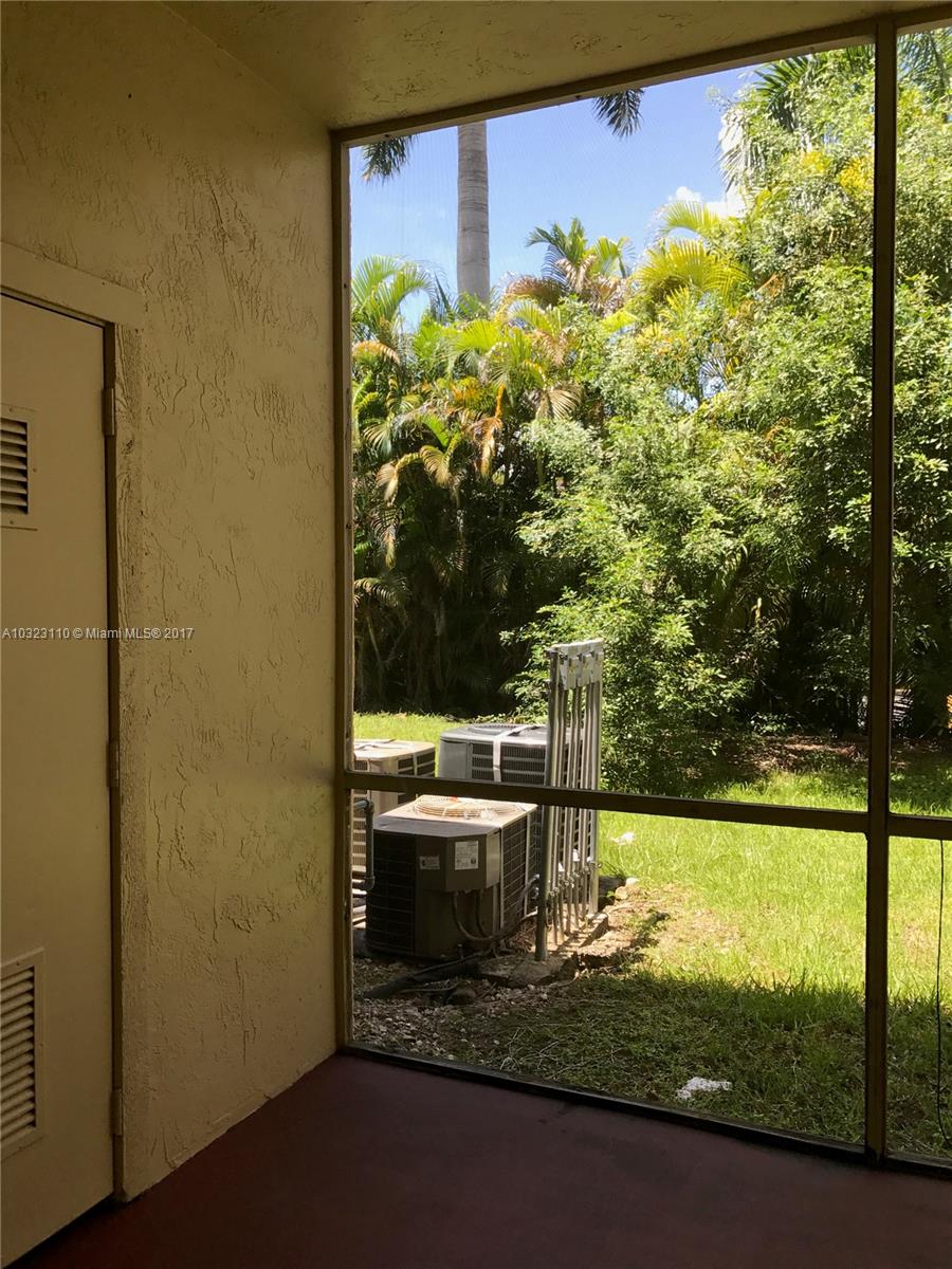 HAMMOCKS TRAILS CONDO - Residential Lease