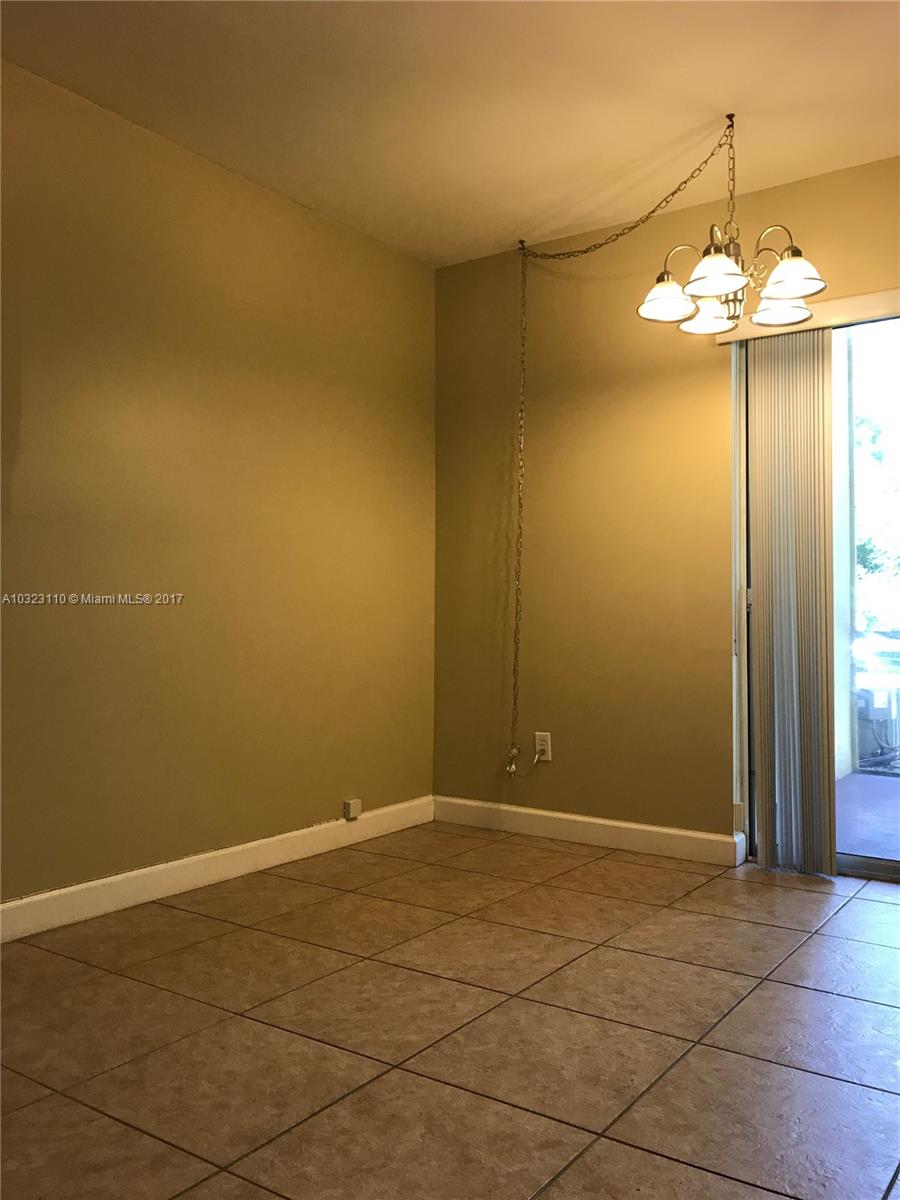 HAMMOCKS TRAILS CONDO - Residential Lease