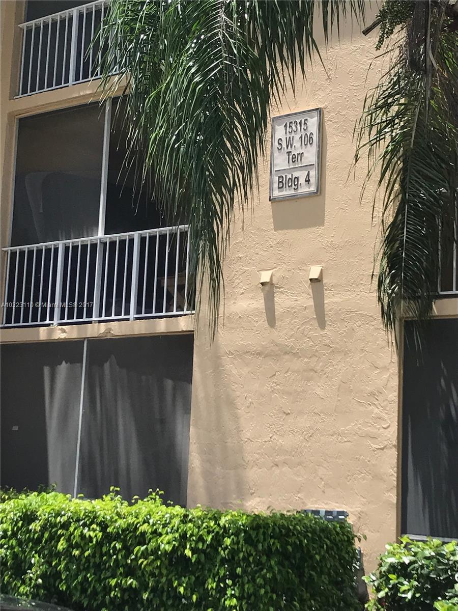 HAMMOCKS TRAILS CONDO - Residential Lease