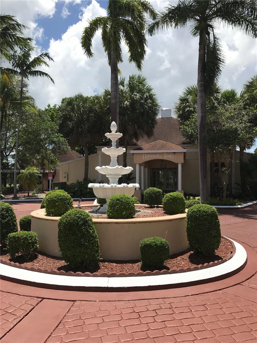 HAMMOCKS TRAILS CONDO - Residential Lease