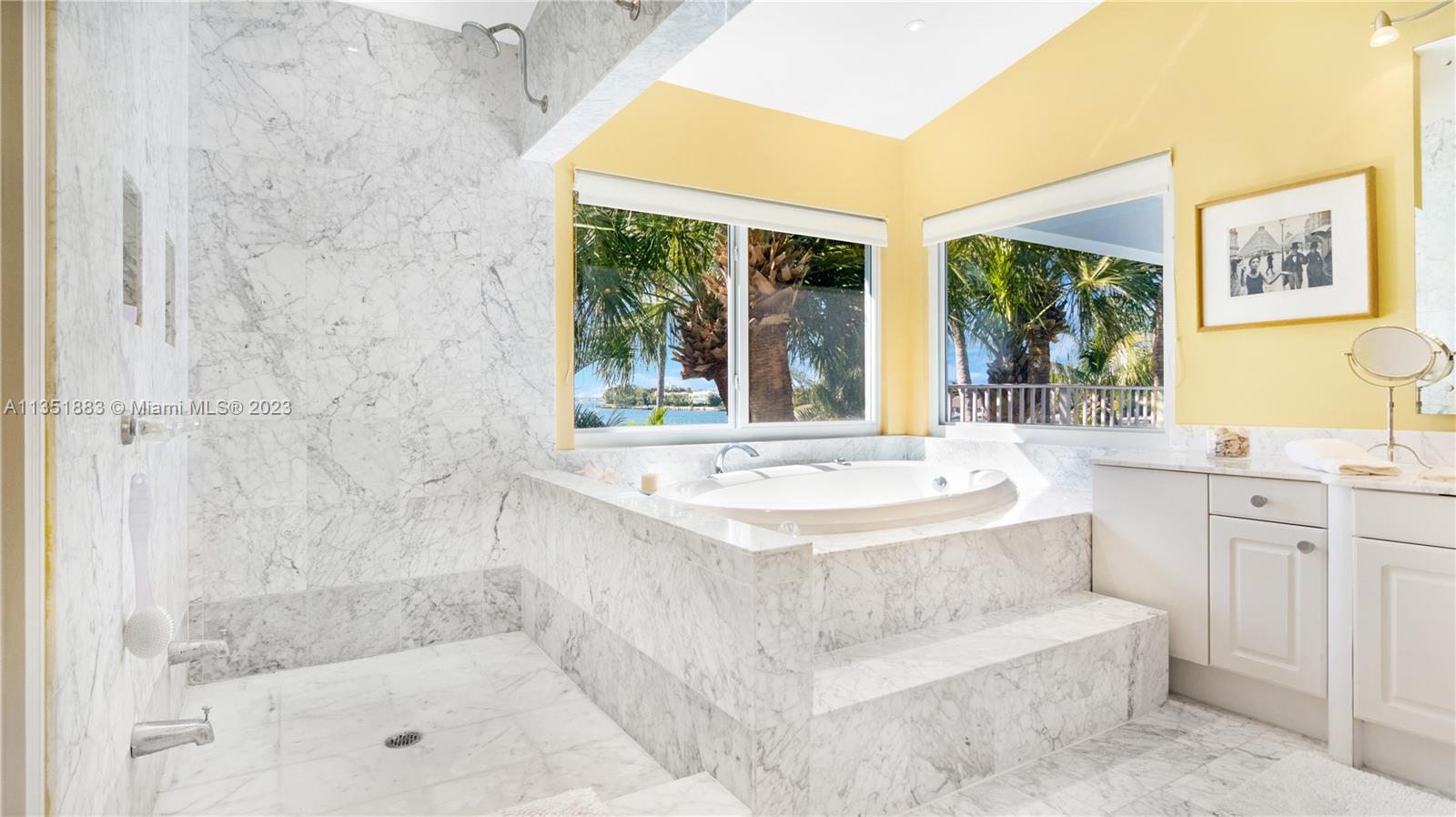 NORMANDY GOLF COURSE - Residential