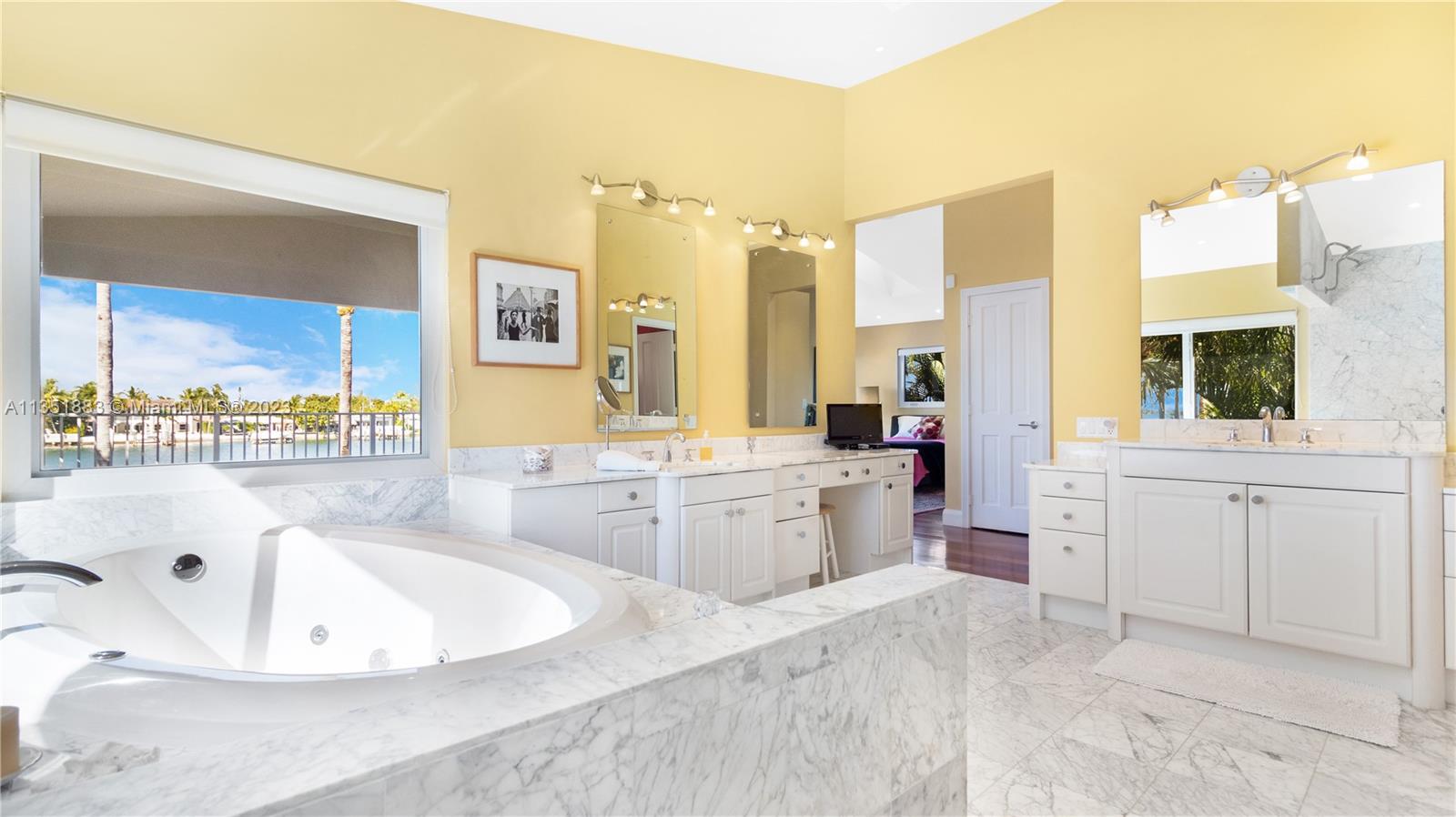 NORMANDY GOLF COURSE - Residential