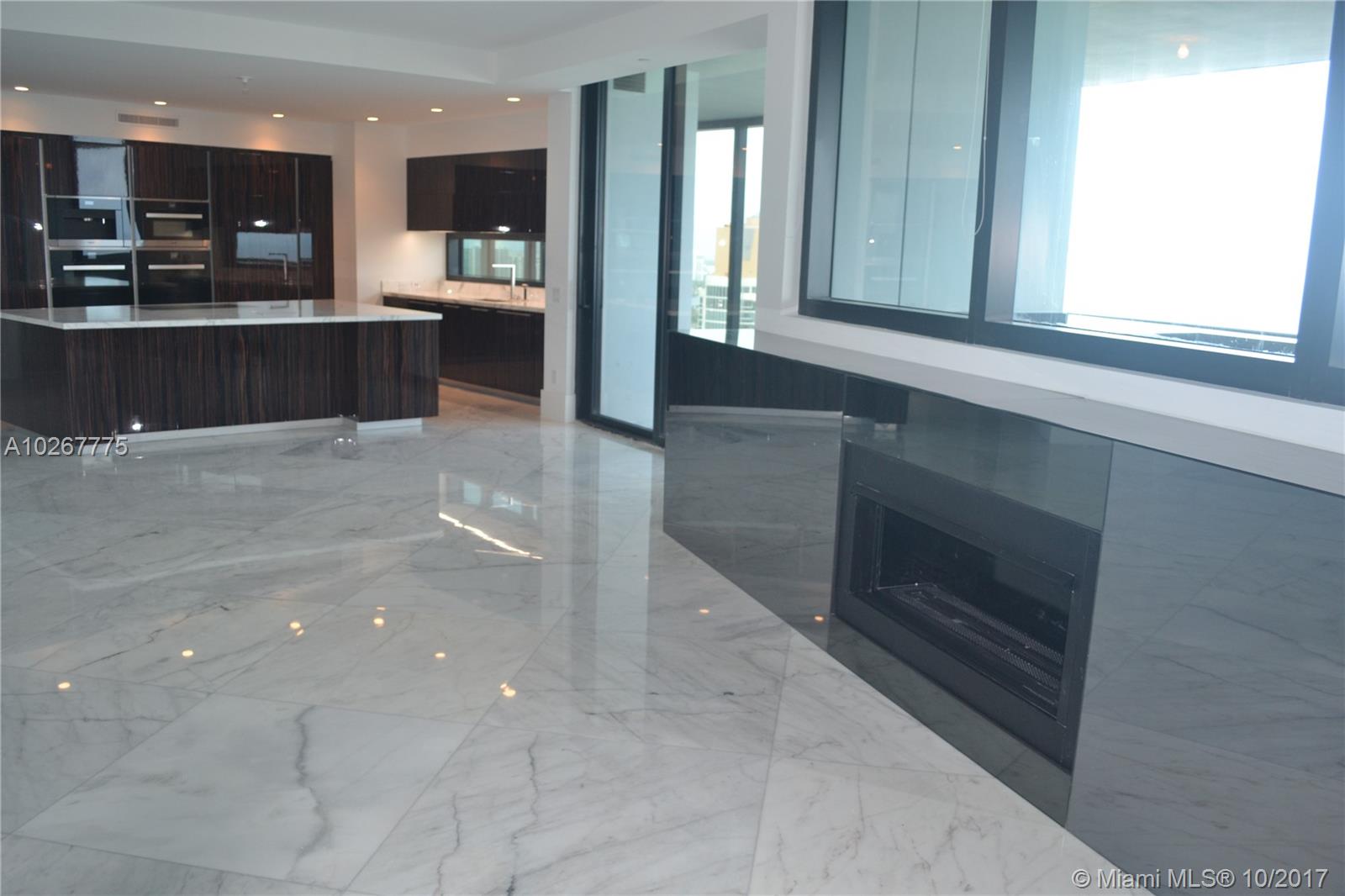 PORSCHE DESIGN TOWER - Residential Lease