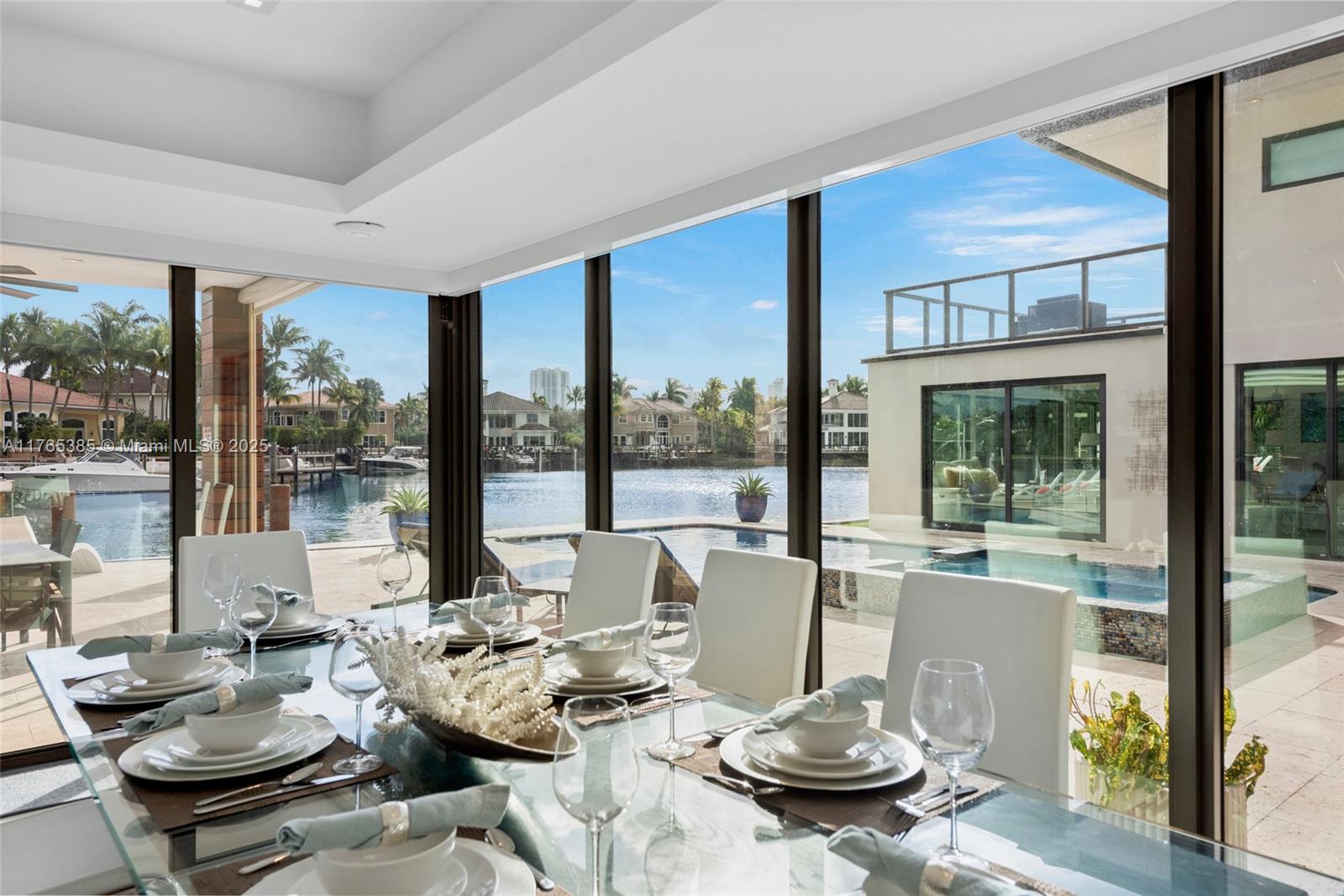 HOLLYWOOD GOLF ESTATES SE - Residential