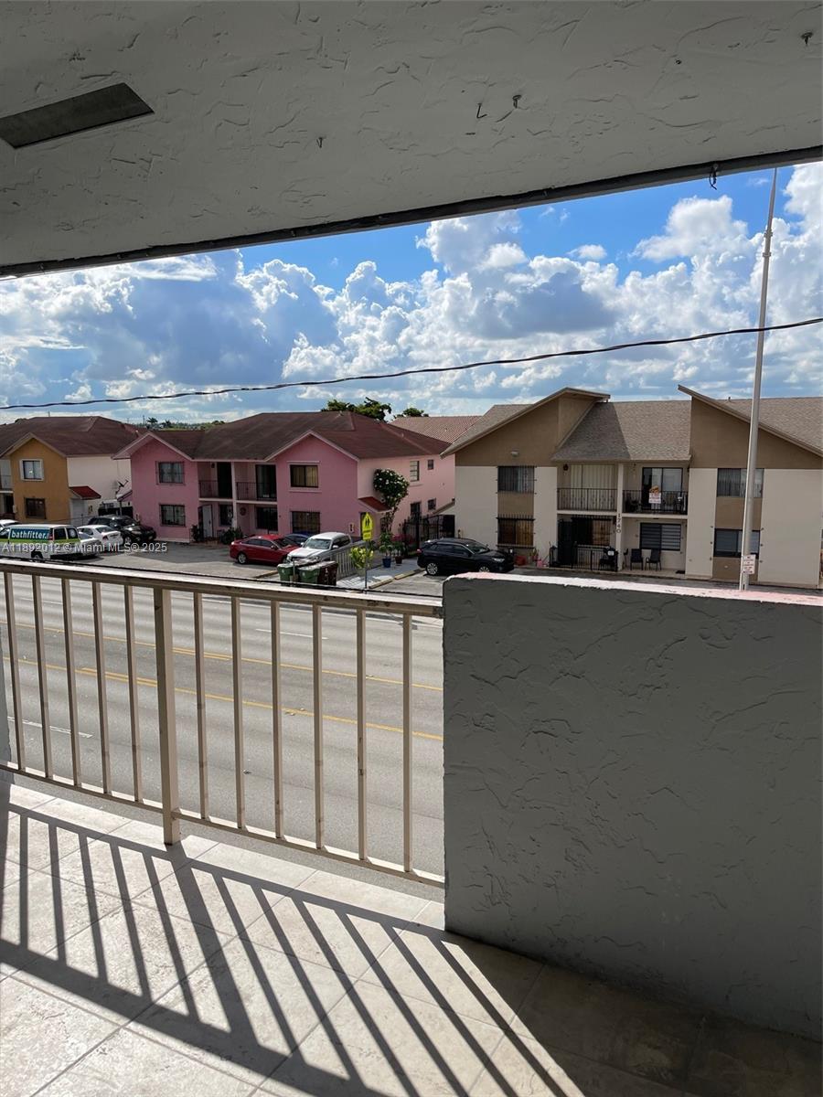 LOS SUENOS CONDO - Residential Lease