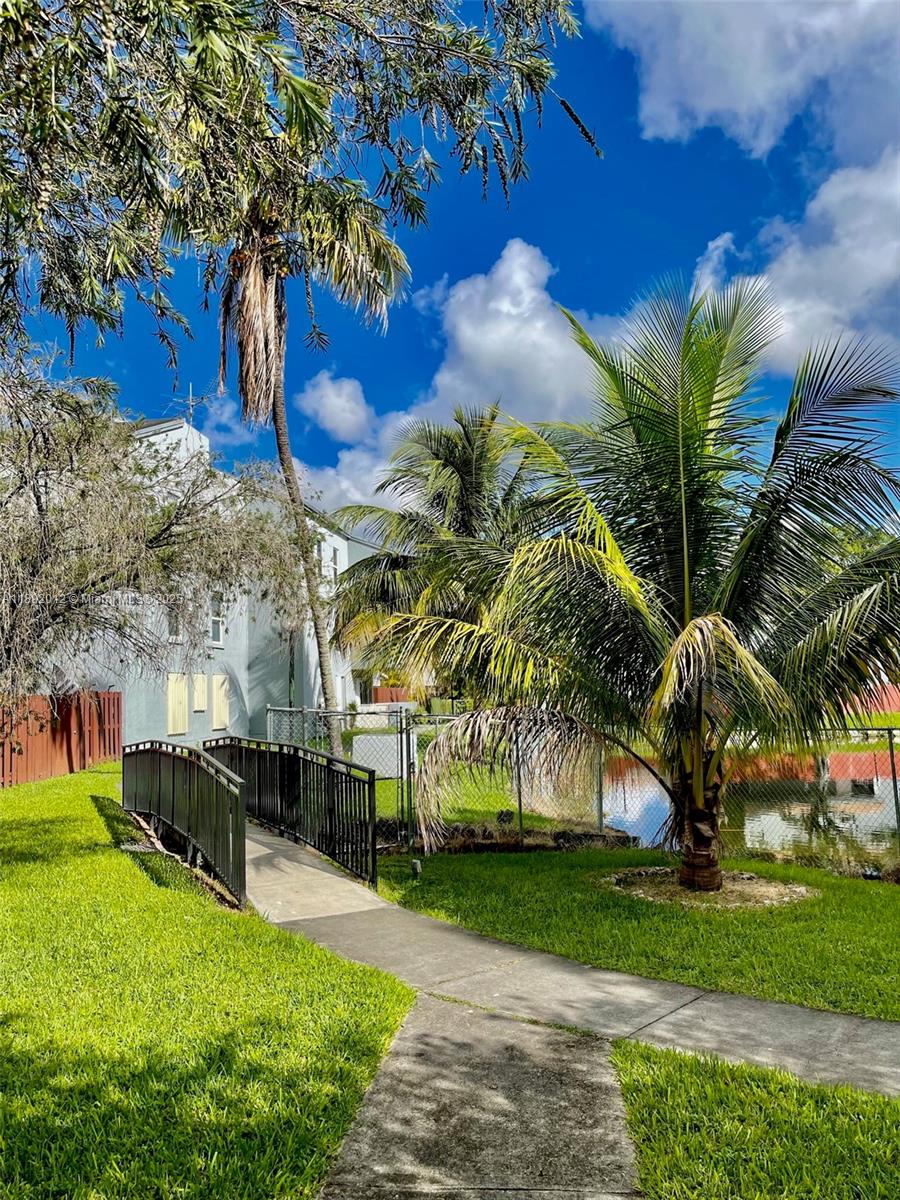 LOS SUENOS CONDO - Residential Lease