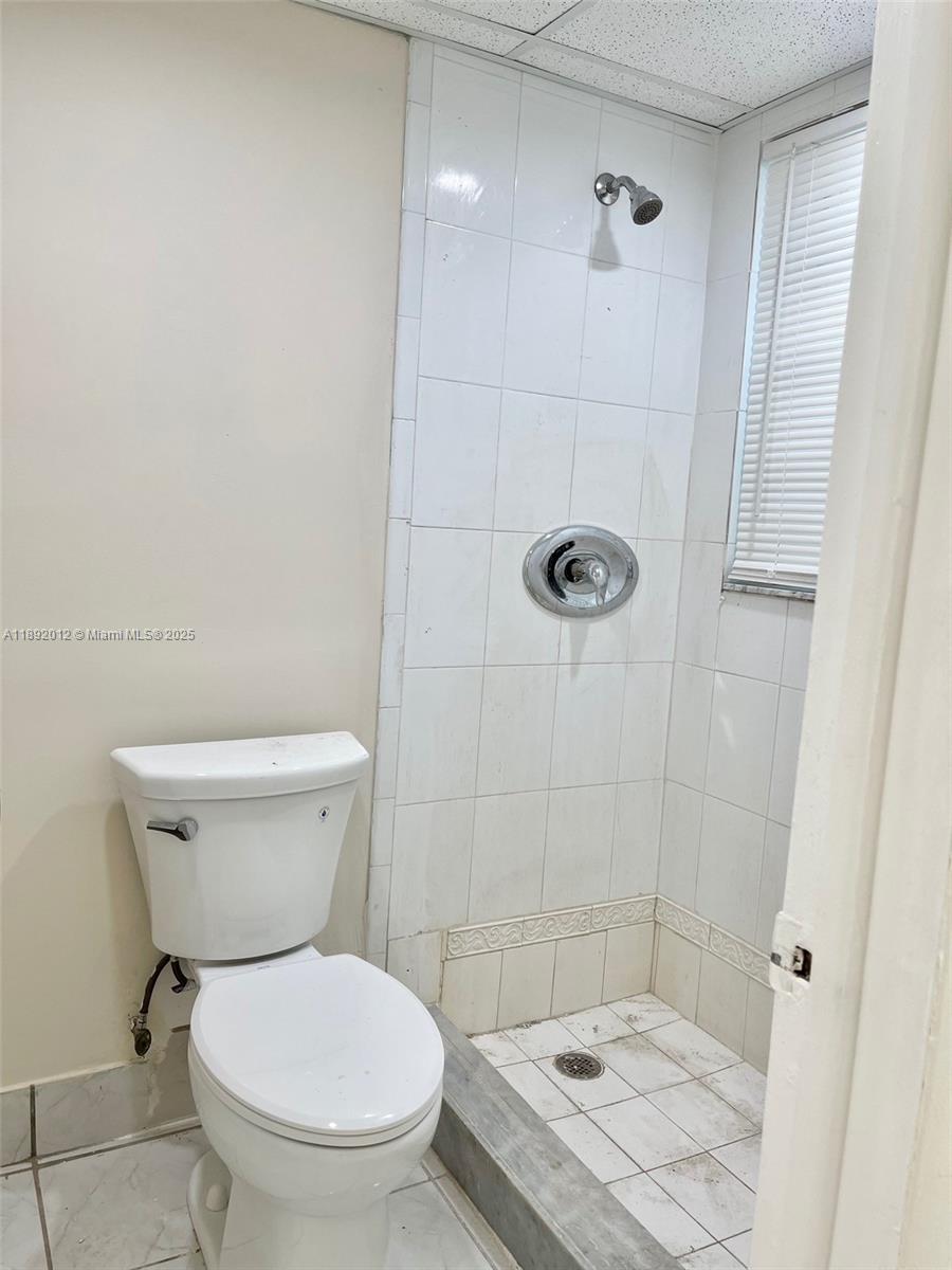 LOS SUENOS CONDO - Residential Lease