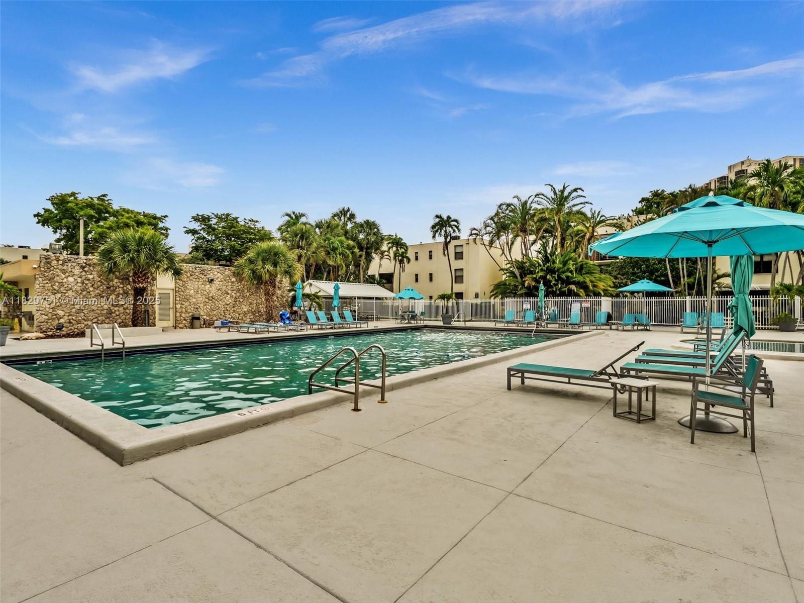 VILLA DORADA CONDO NO 2 - Residential