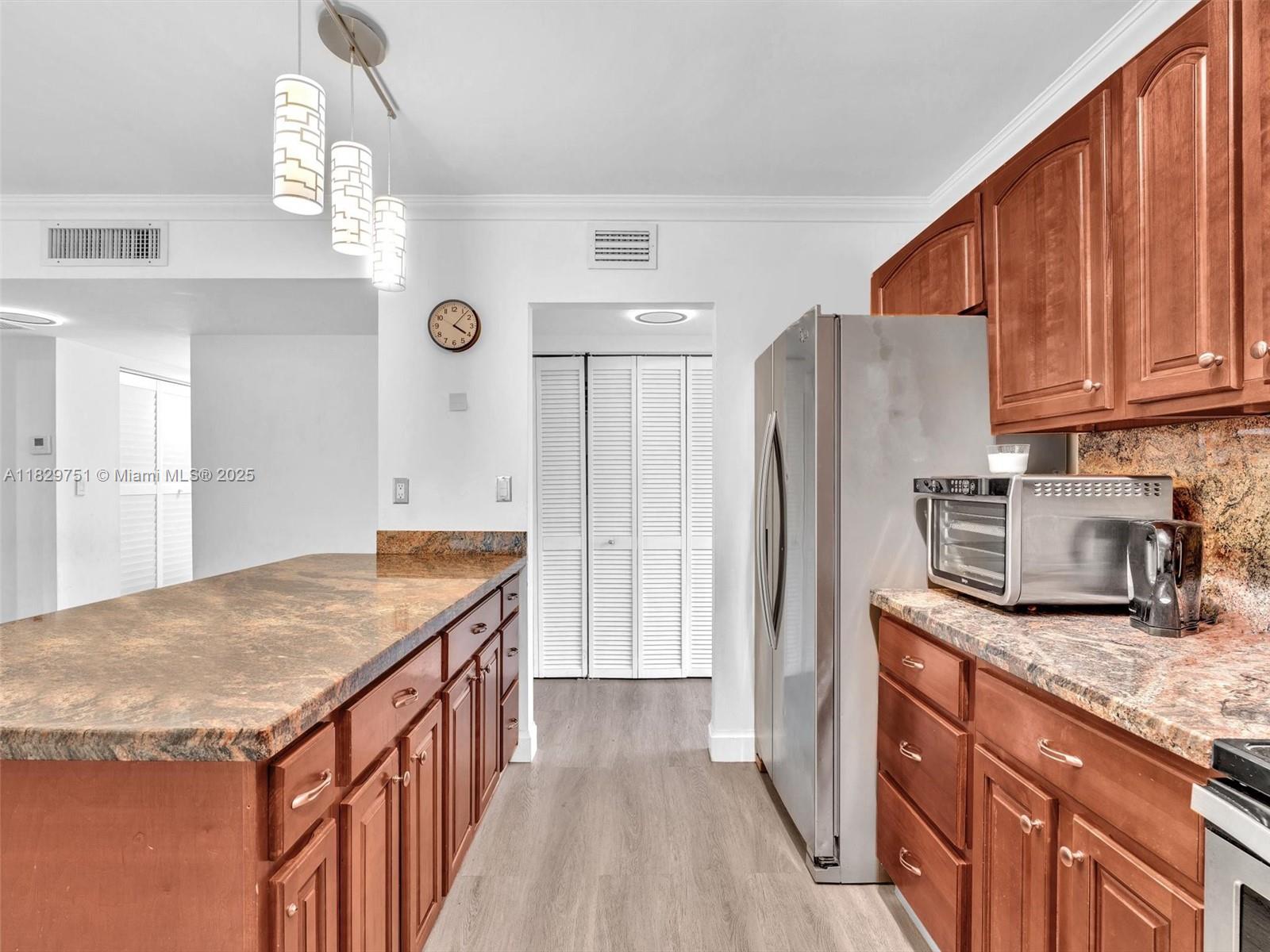 VILLA DORADA CONDO NO 2 - Residential