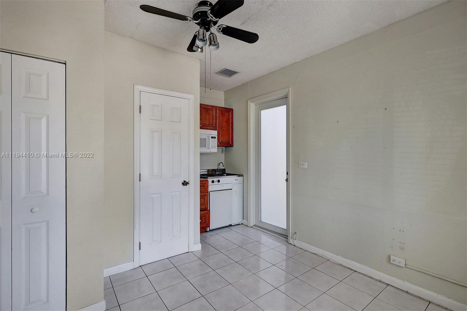 TWIN LAKES RESUB - Residential