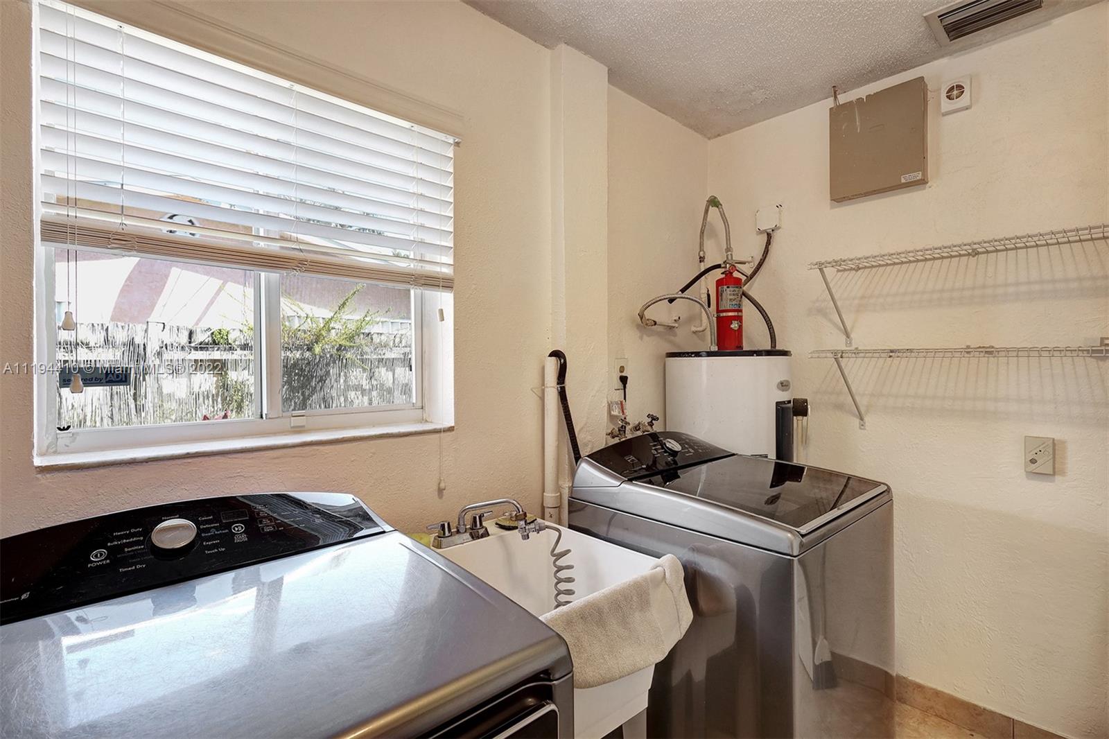 TWIN LAKES RESUB - Residential