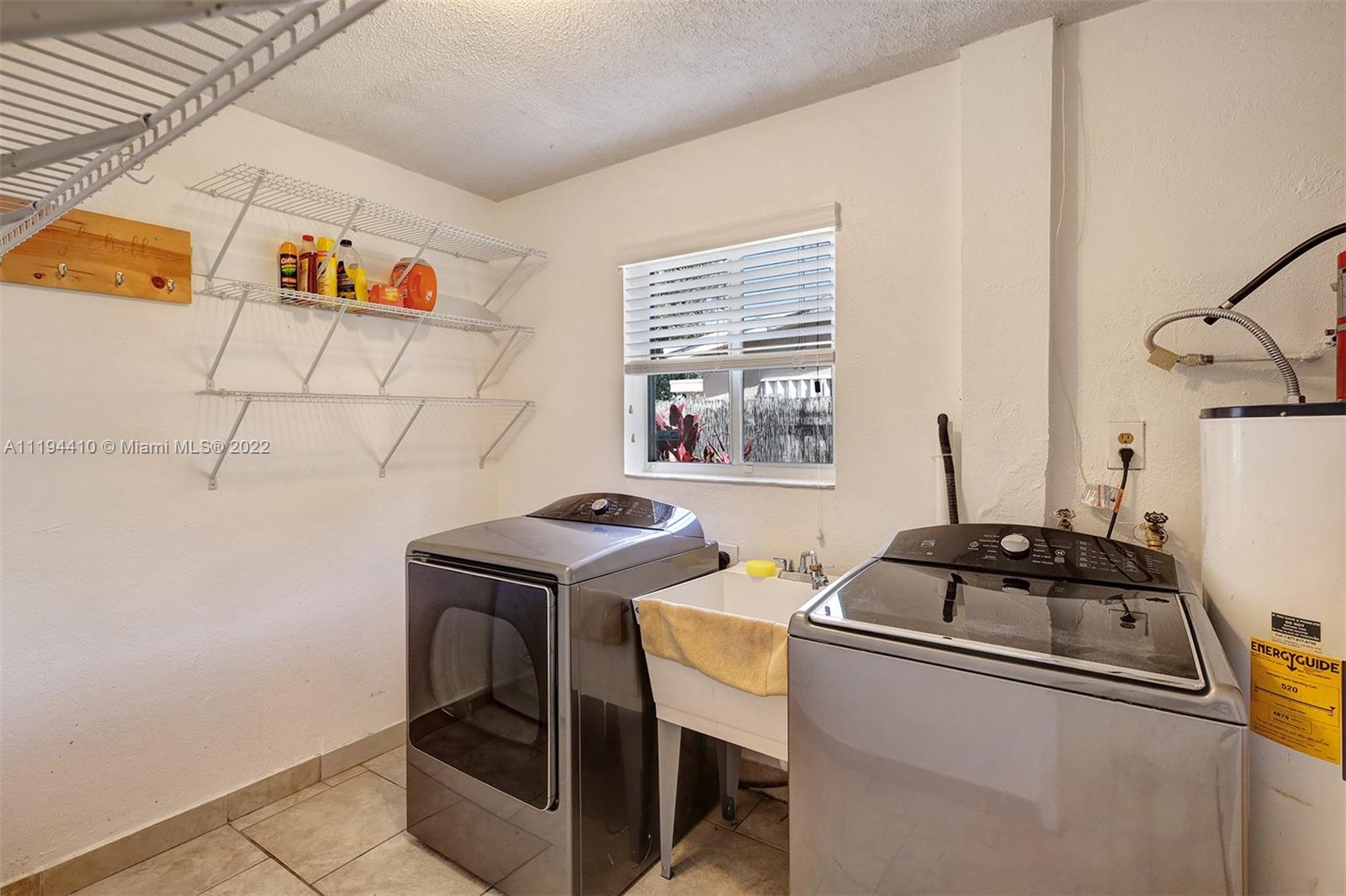 TWIN LAKES RESUB - Residential